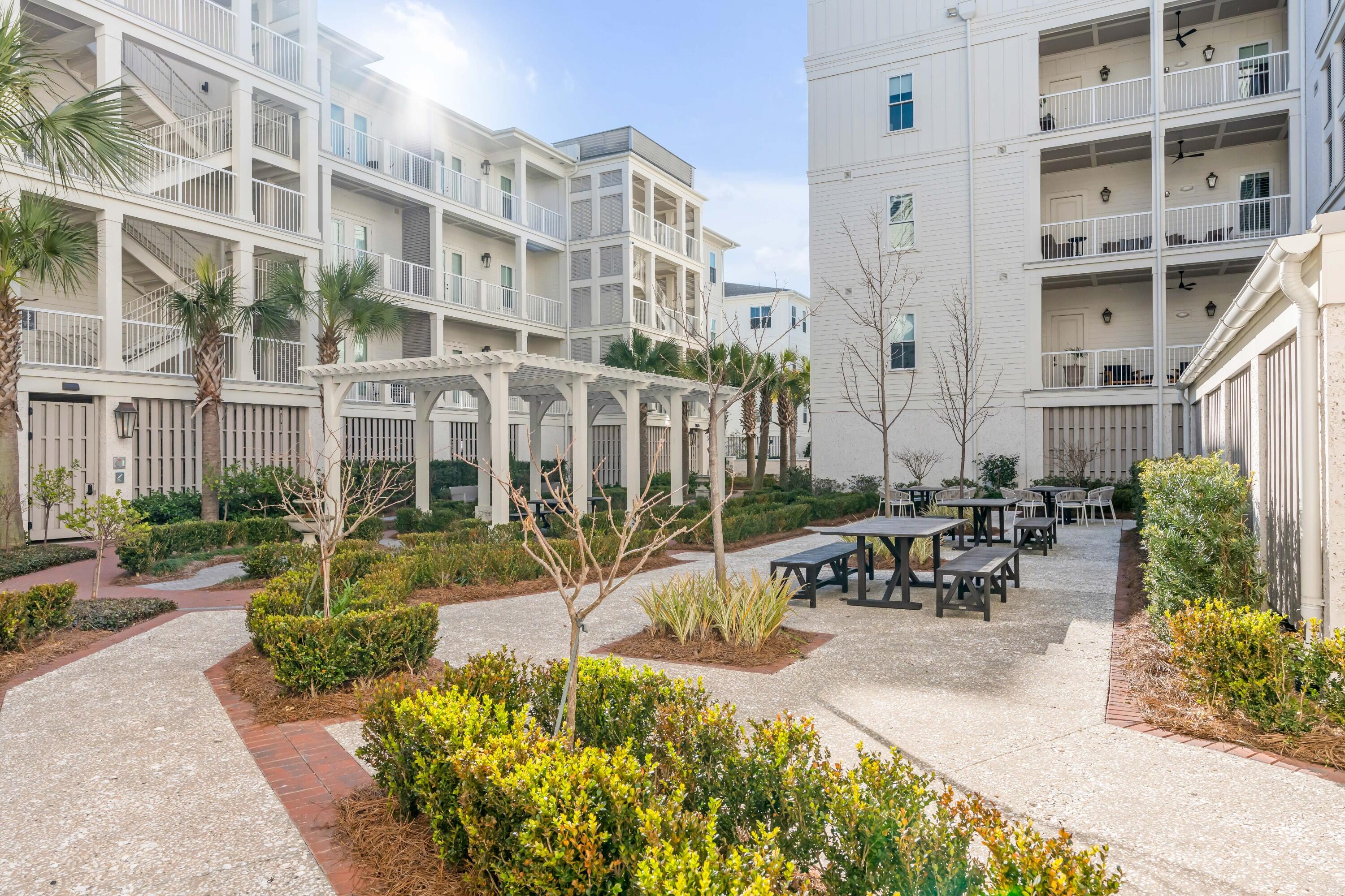 310 Longshore Street # 645