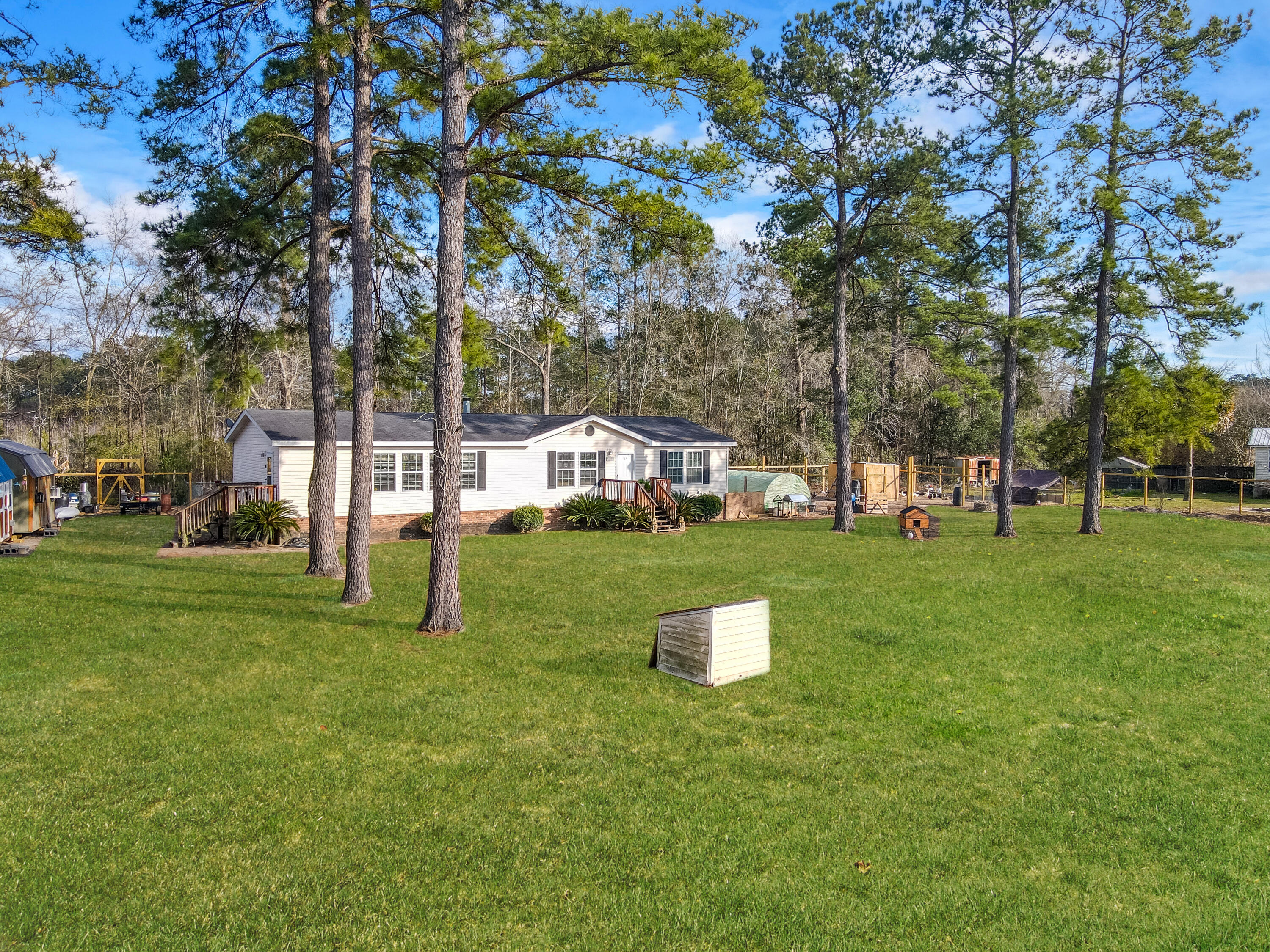 50 Breanna Court