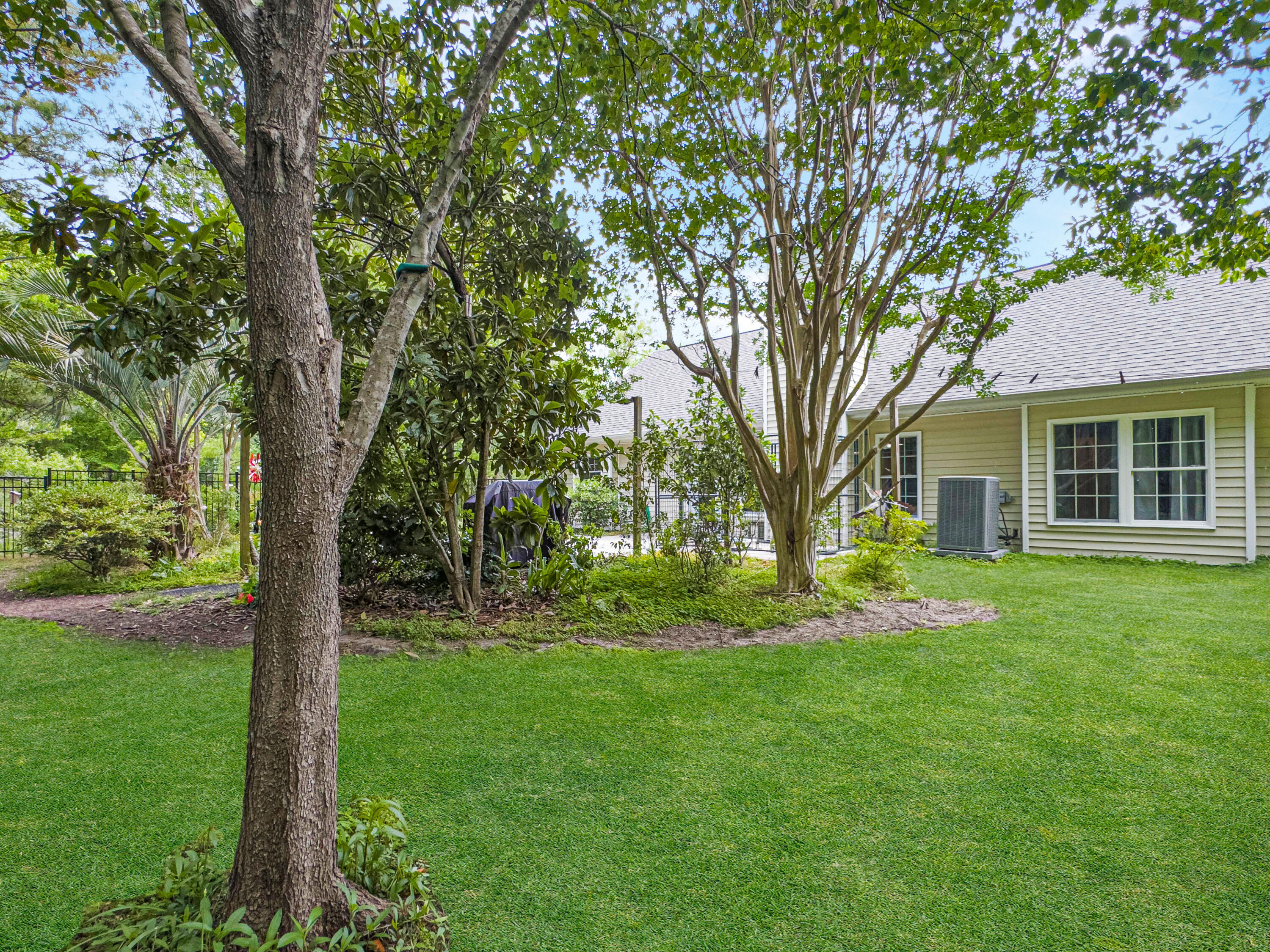 1061 Reverend Joseph Heyward Road