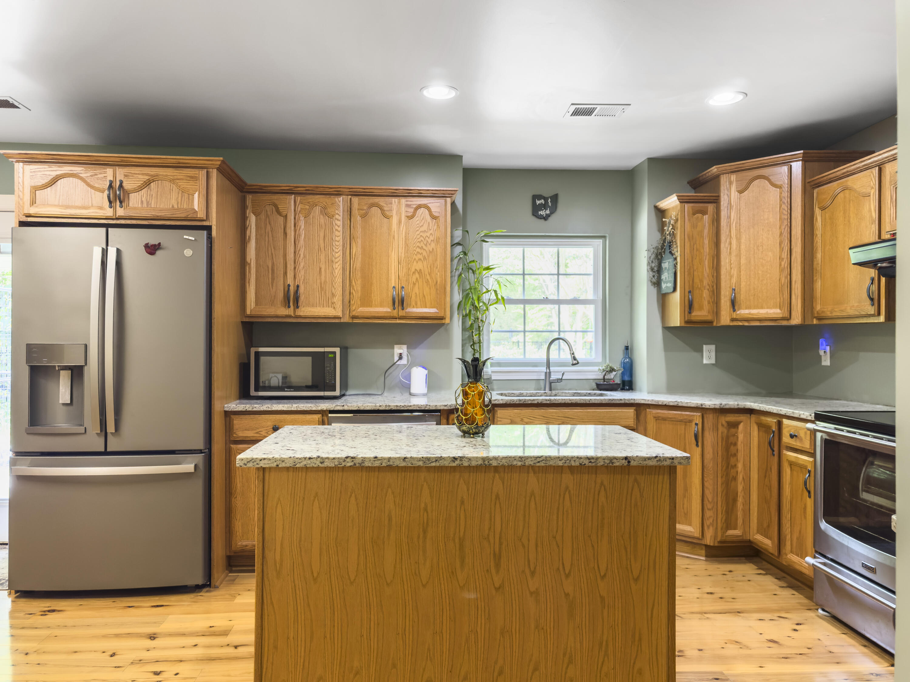 1061 Reverend Joseph Heyward Road
