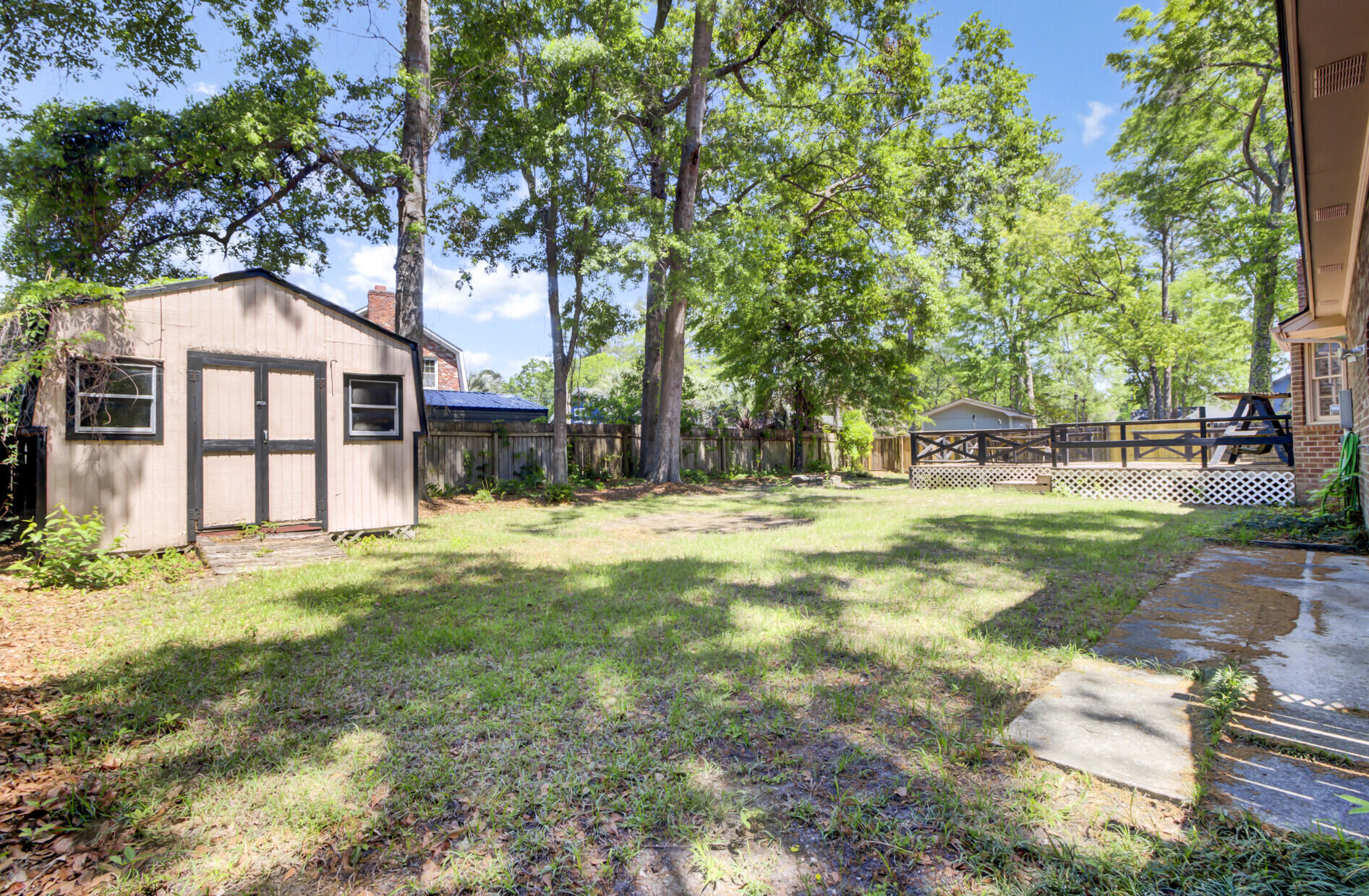 113 Dove Lane