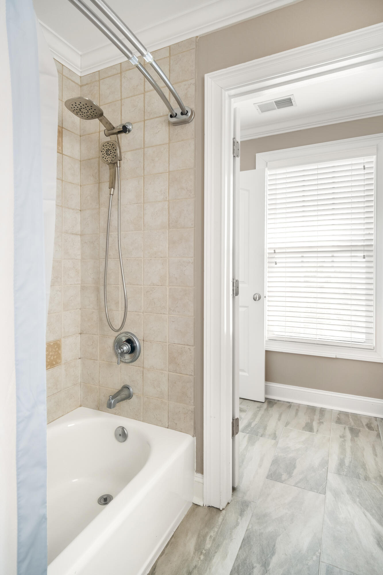 2645 Crooked Stick Lane