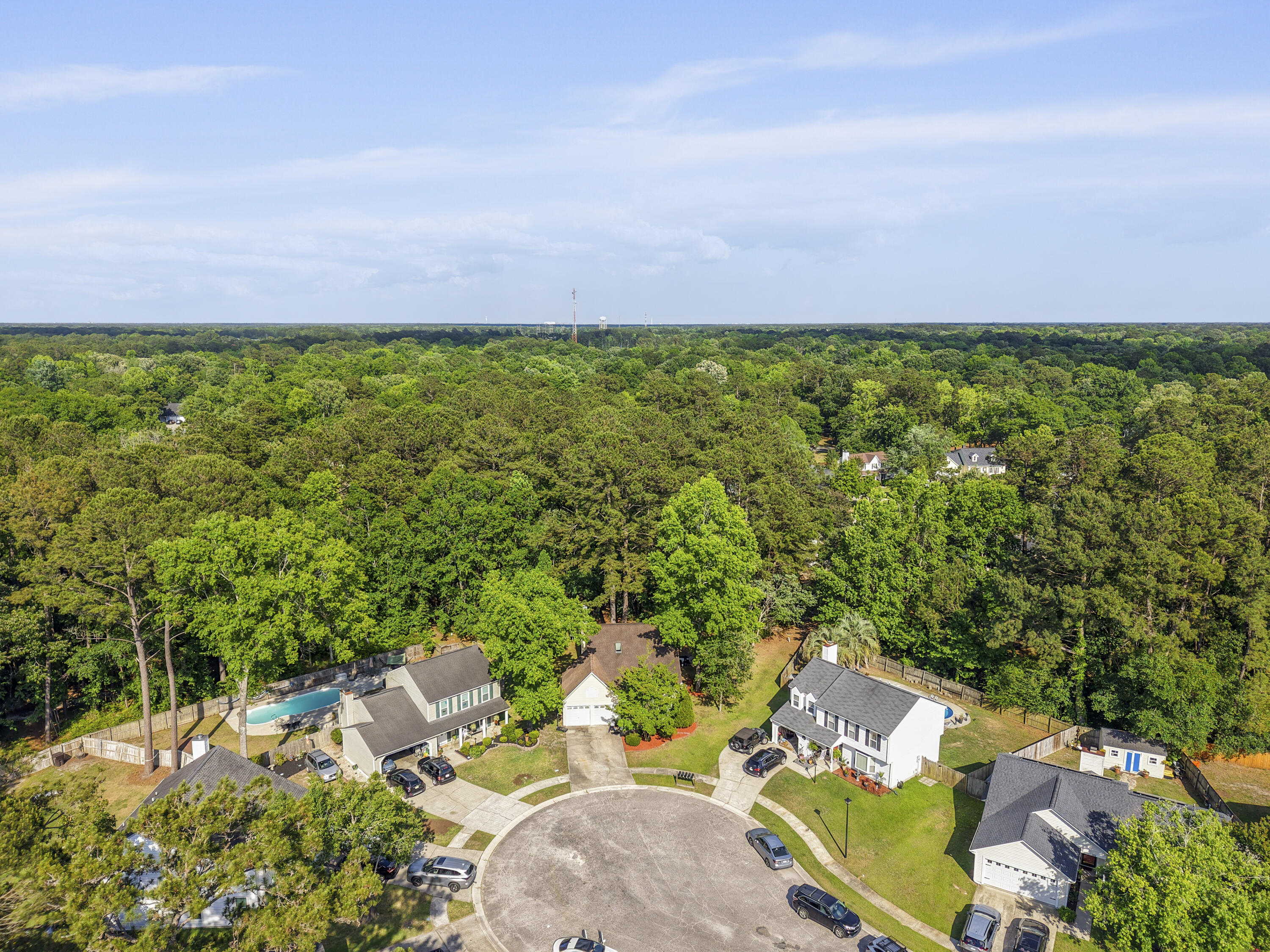 206 Challis Court