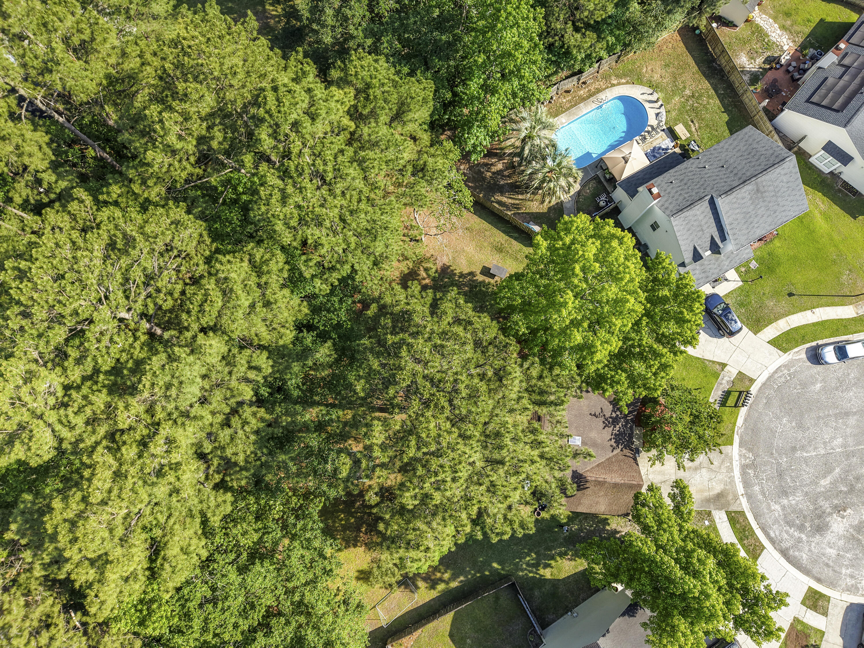 206 Challis Court