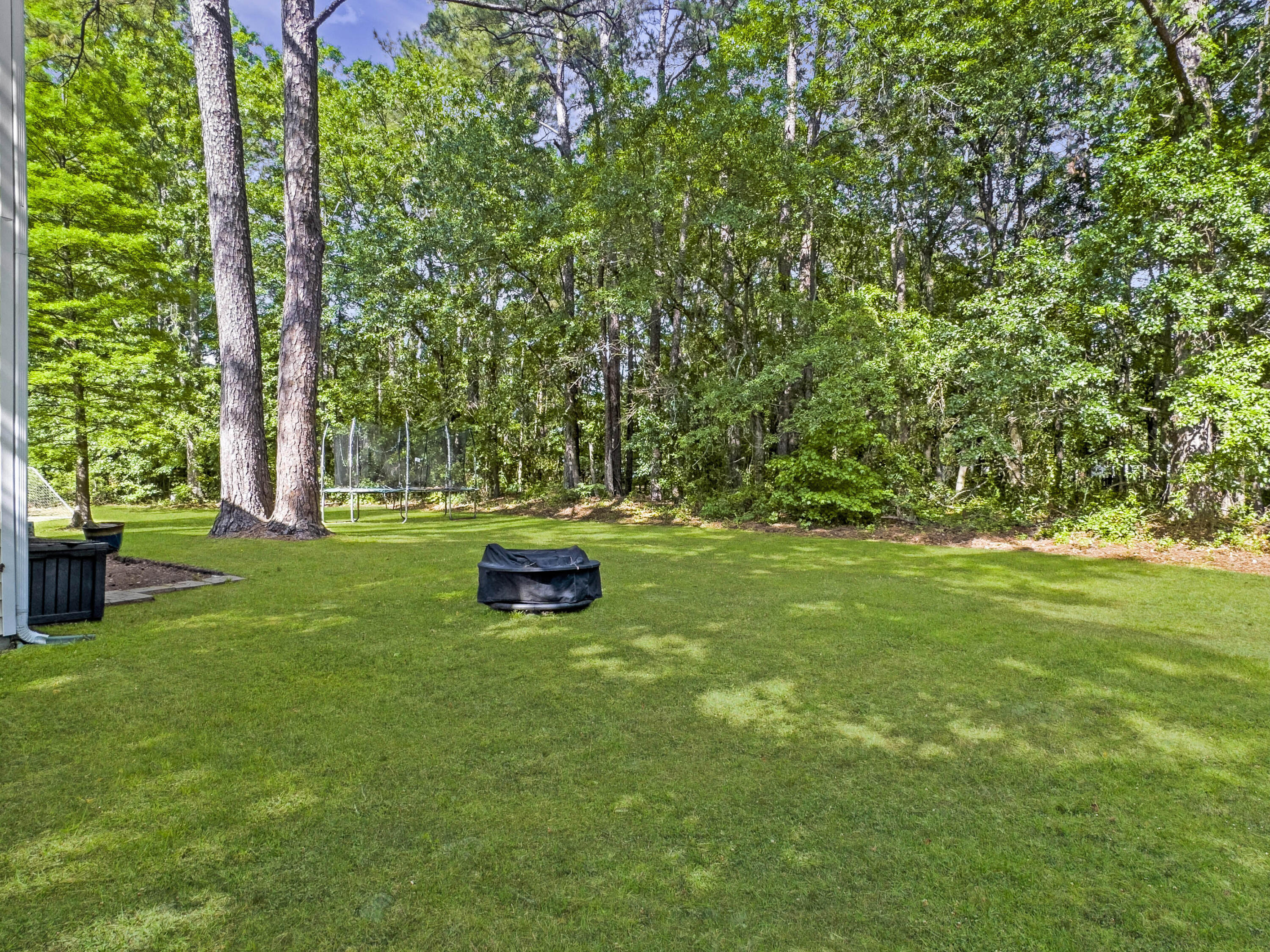 206 Challis Court