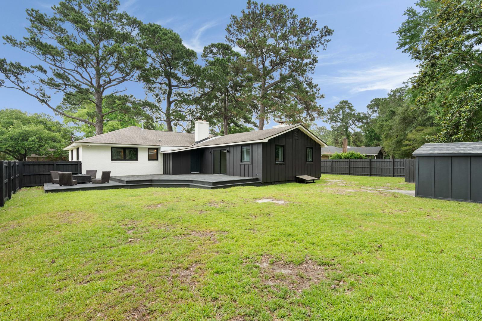 403 Wedgwood Street