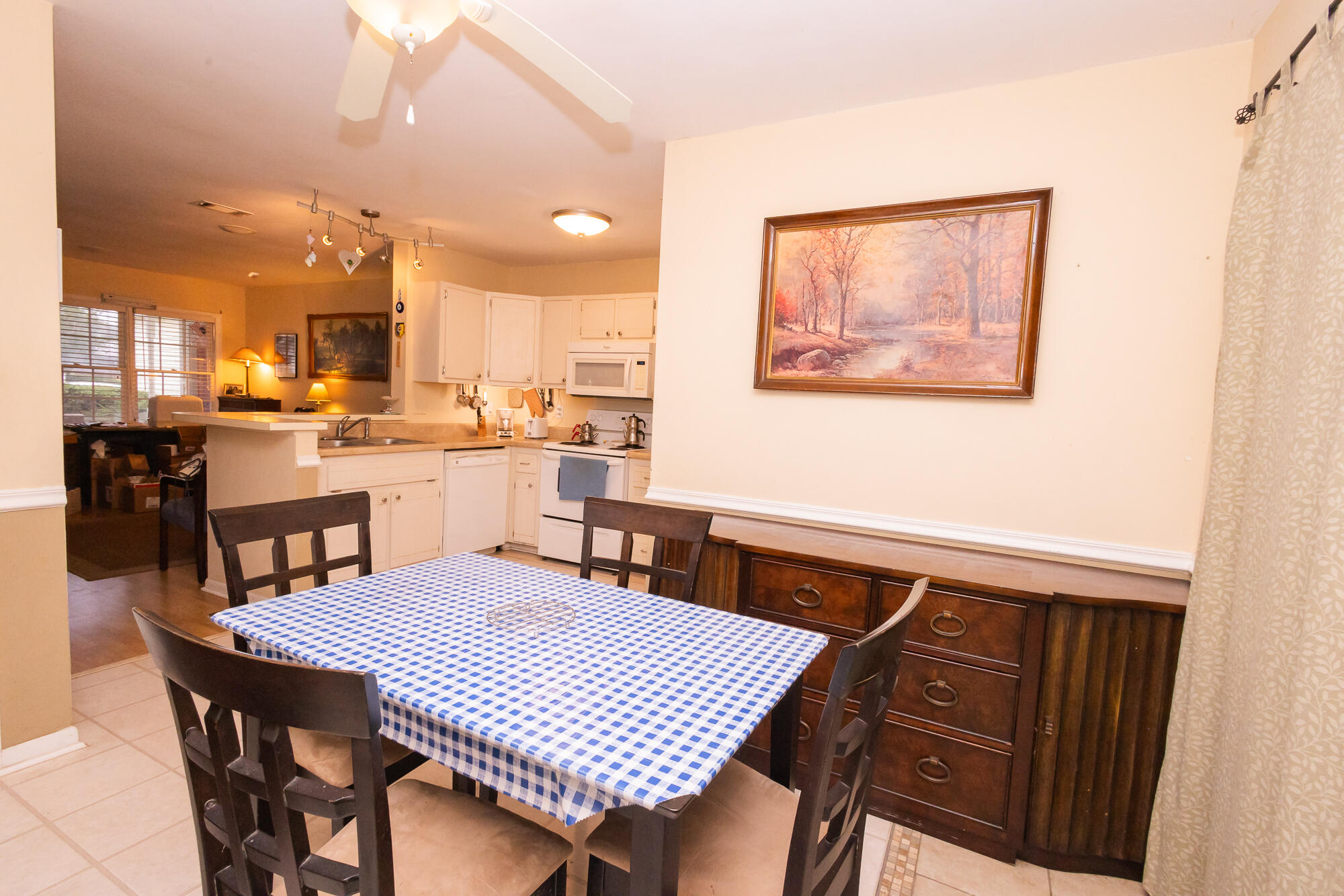 1211 Meadow Park Lane # B