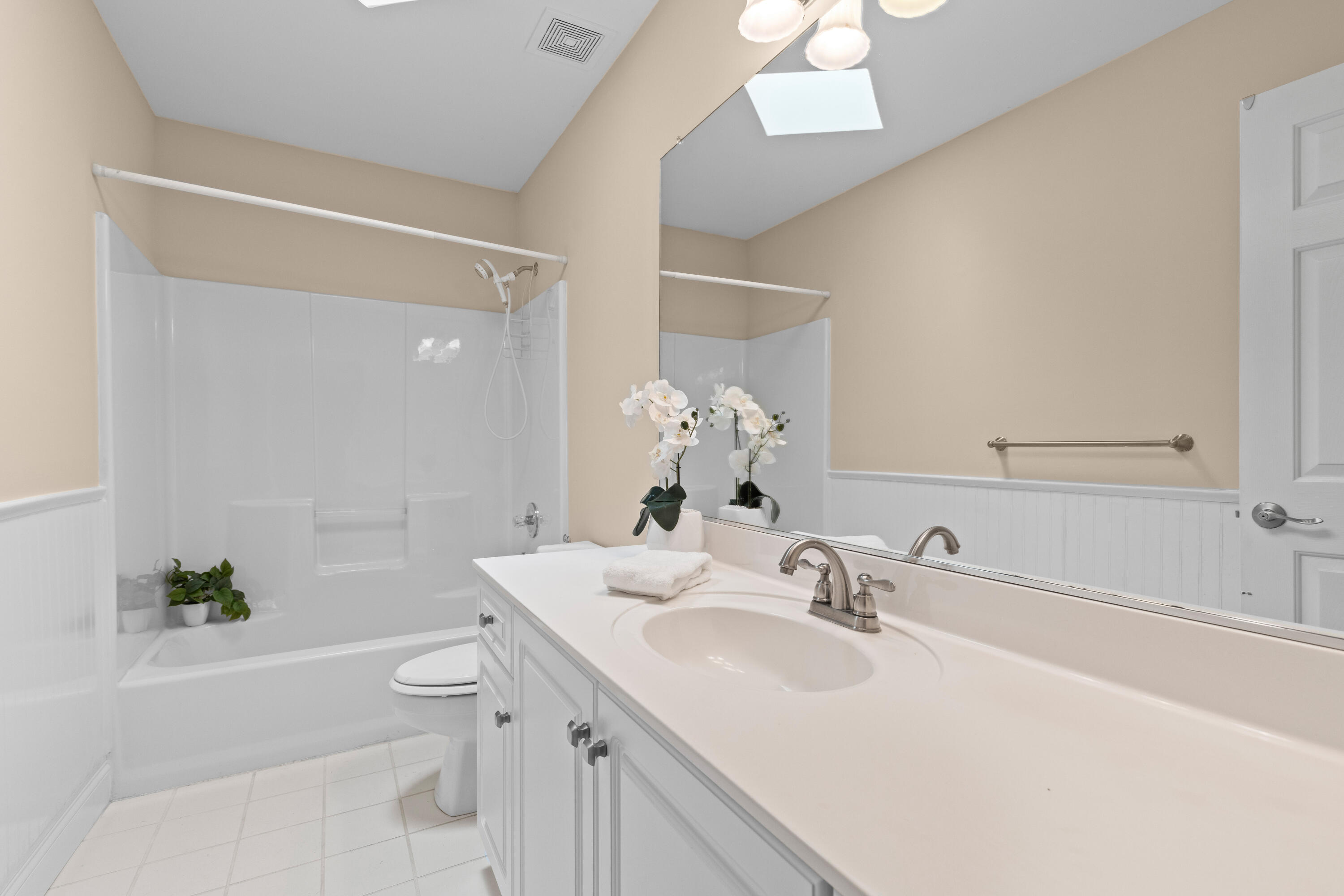 1441 Waterside Court