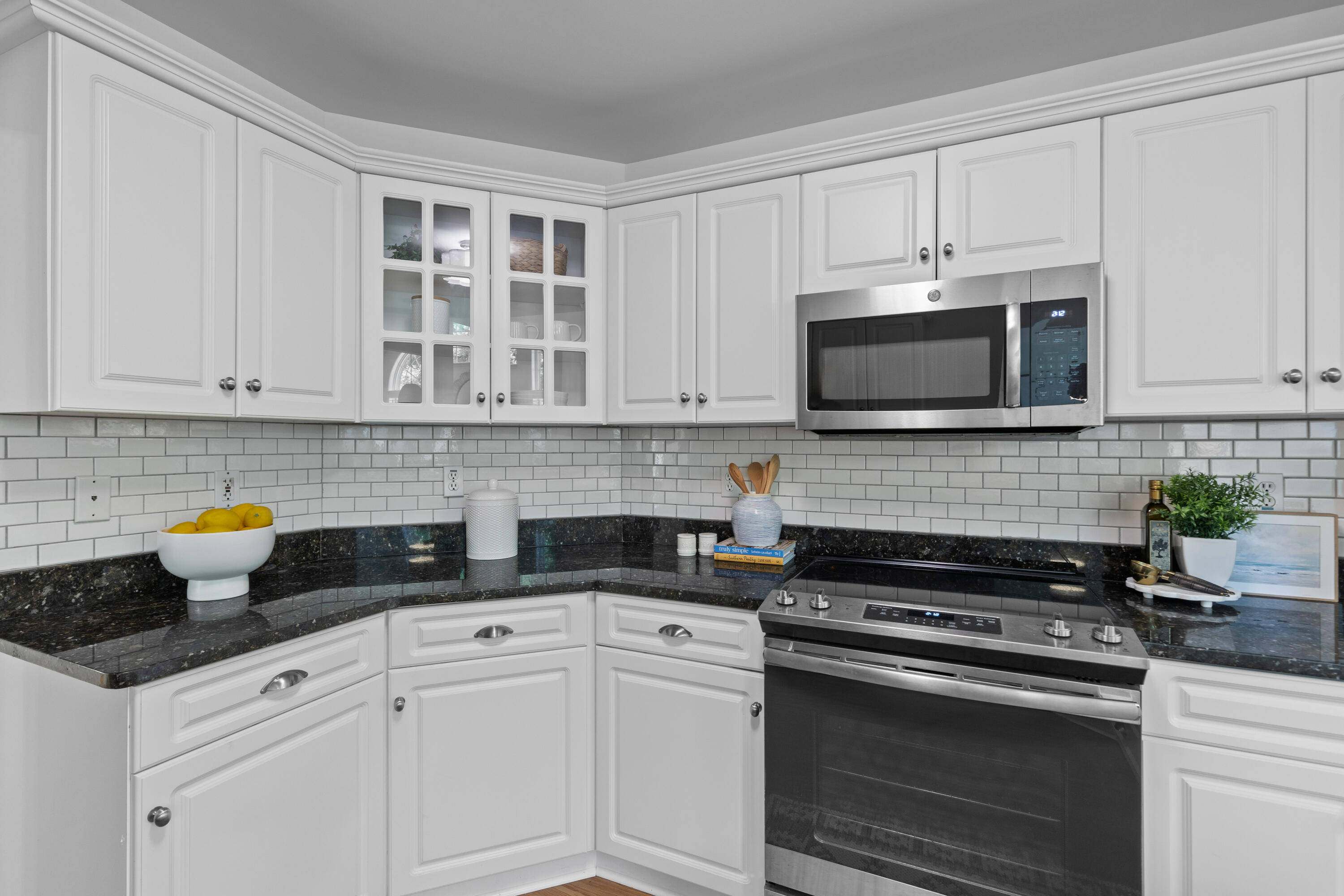 1441 Waterside Court