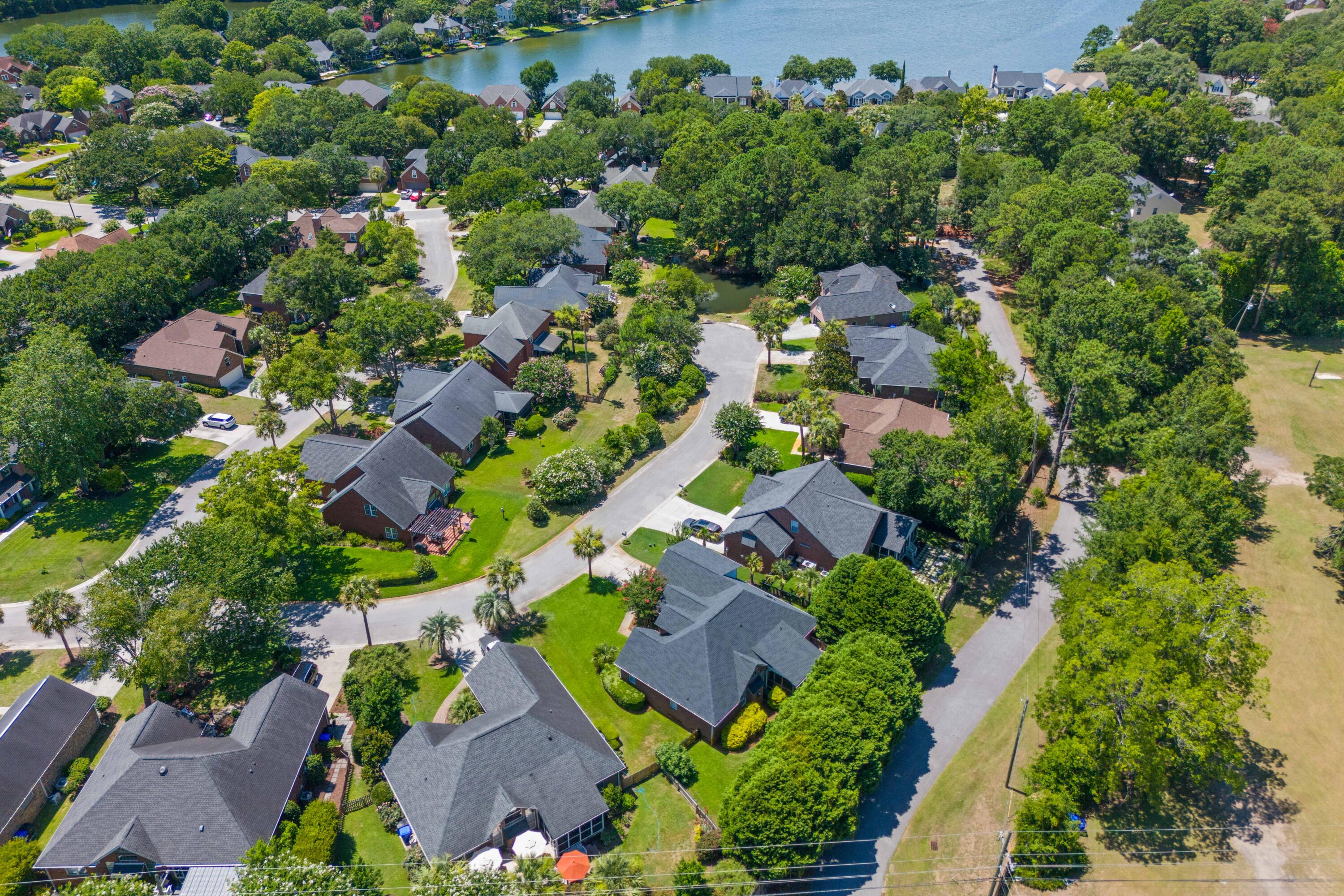 1441 Waterside Court