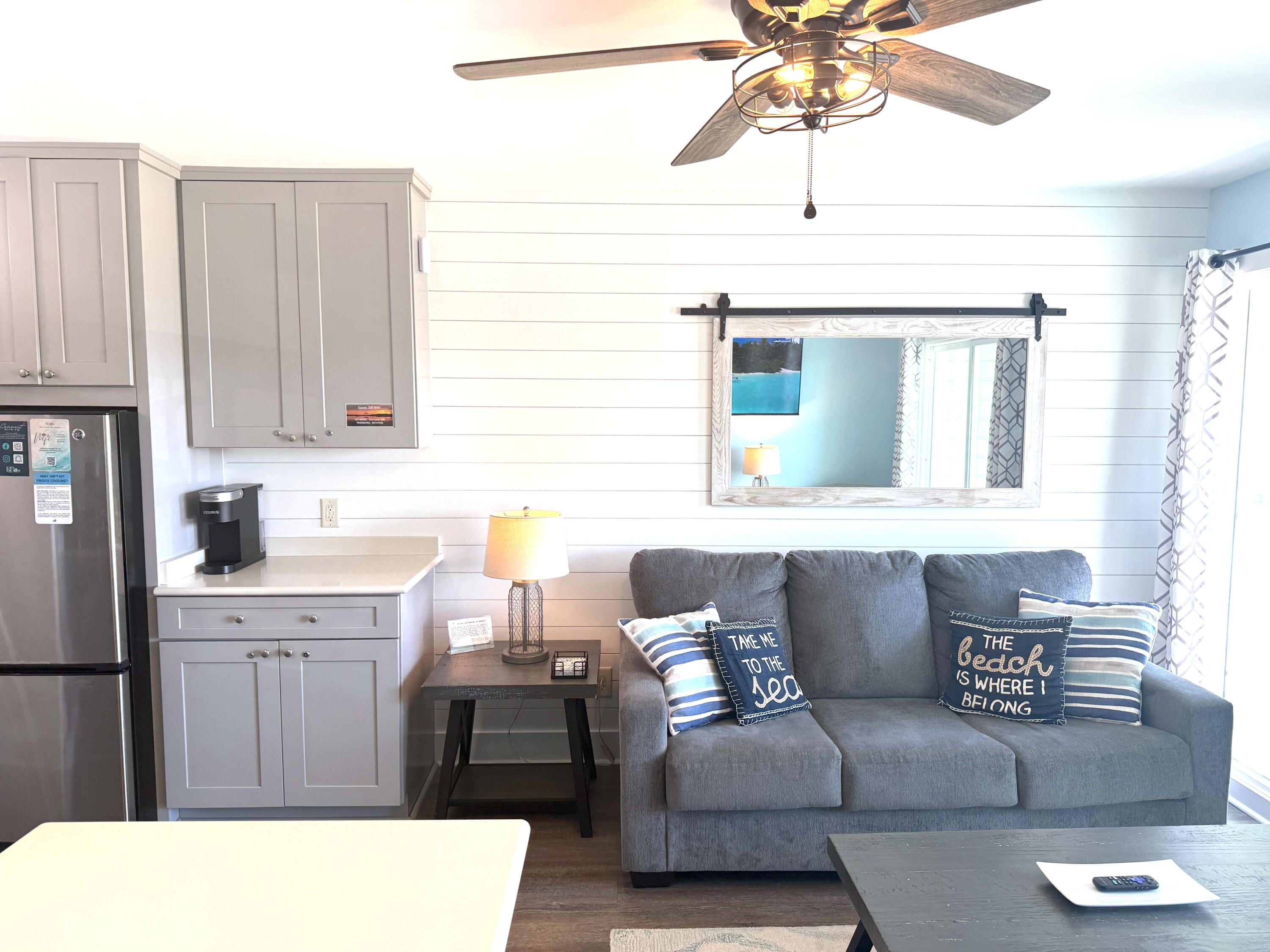 1300 Ocean Blvd Boulevard # 208
