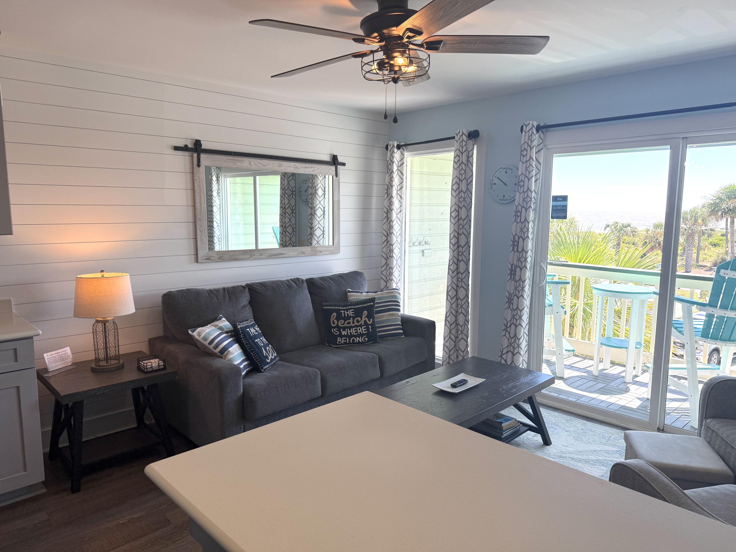 1300 Ocean Blvd Boulevard # 208