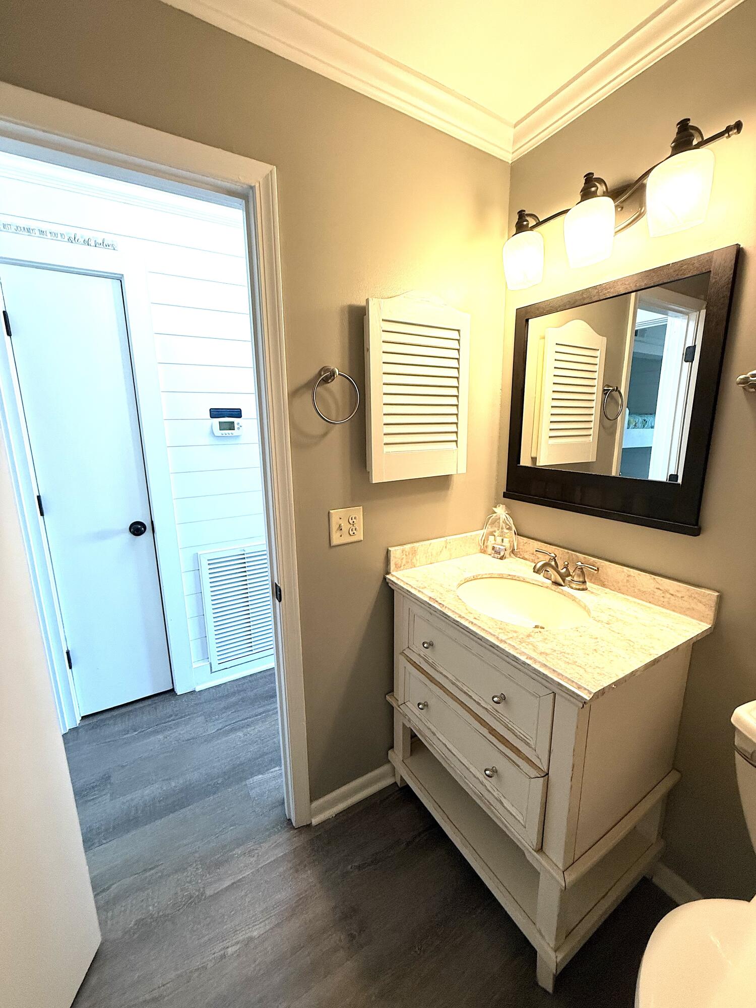 1300 Ocean Blvd Boulevard # 208