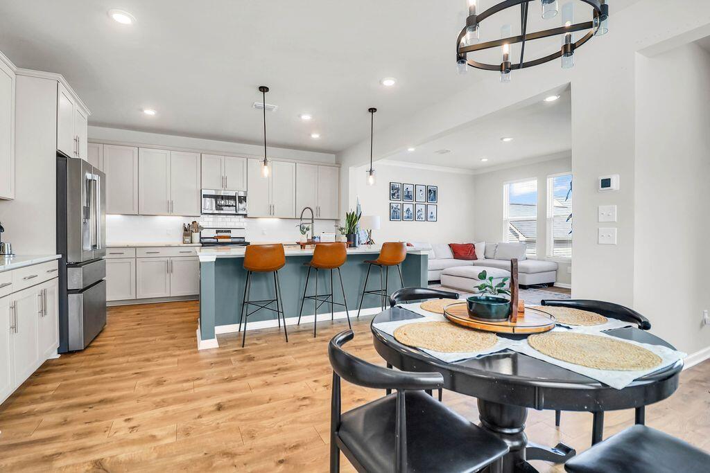 801 Lachicotte Creek Drive