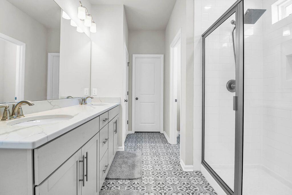 801 Lachicotte Creek Drive