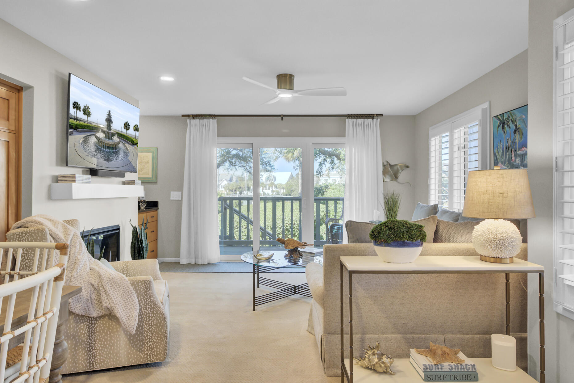 409 Yacht Harbor Court # 409