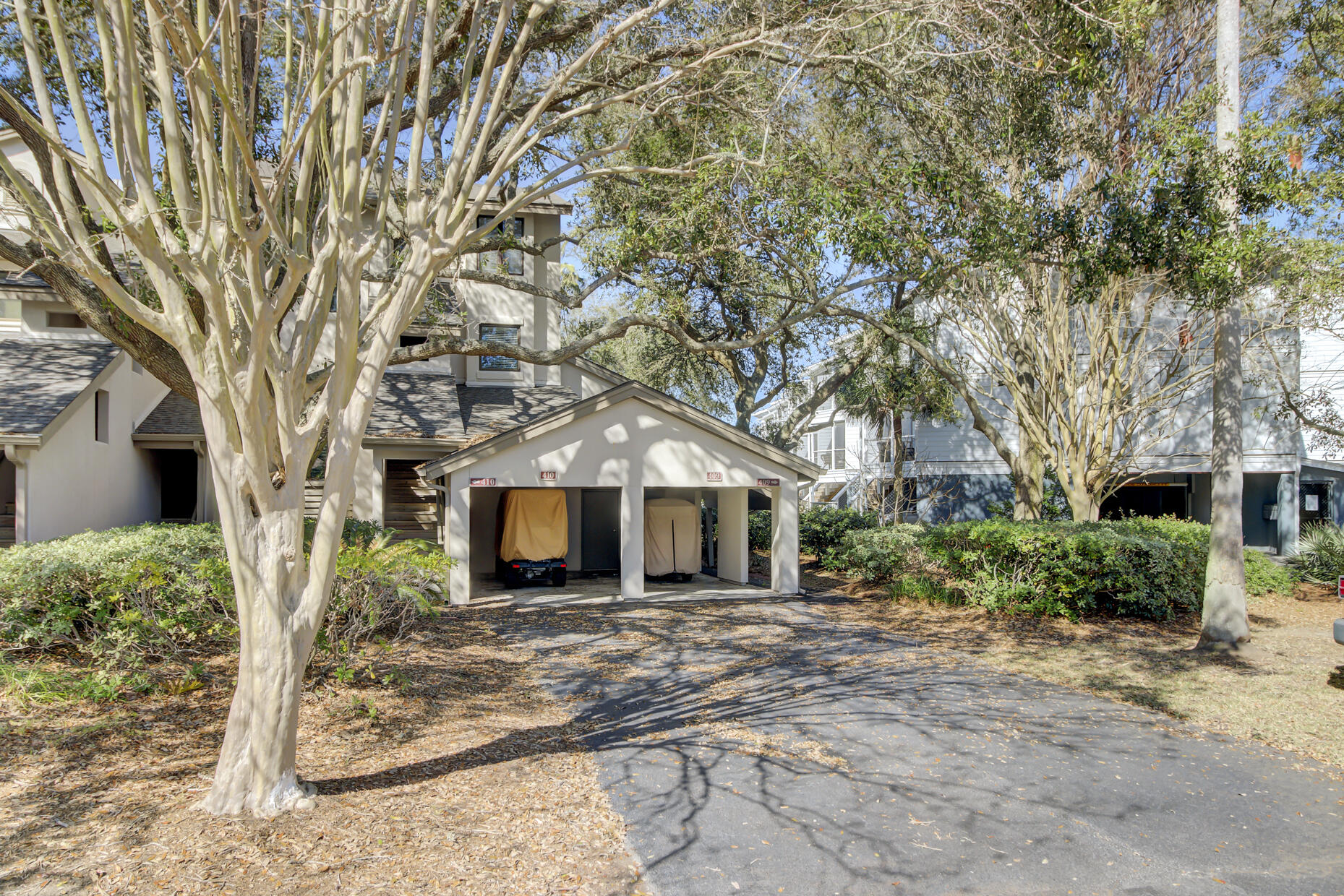 409 Yacht Harbor Court # 409