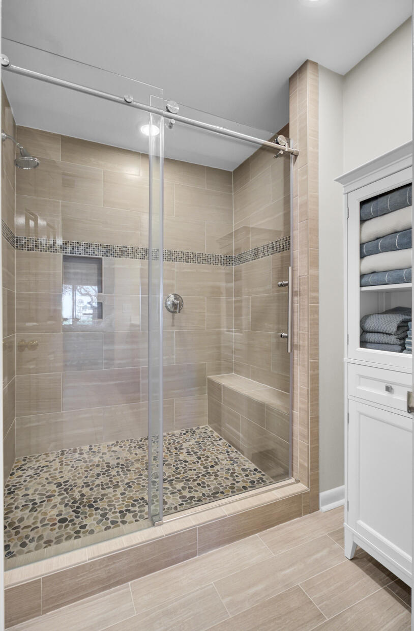 409 Yacht Harbor Court # 409