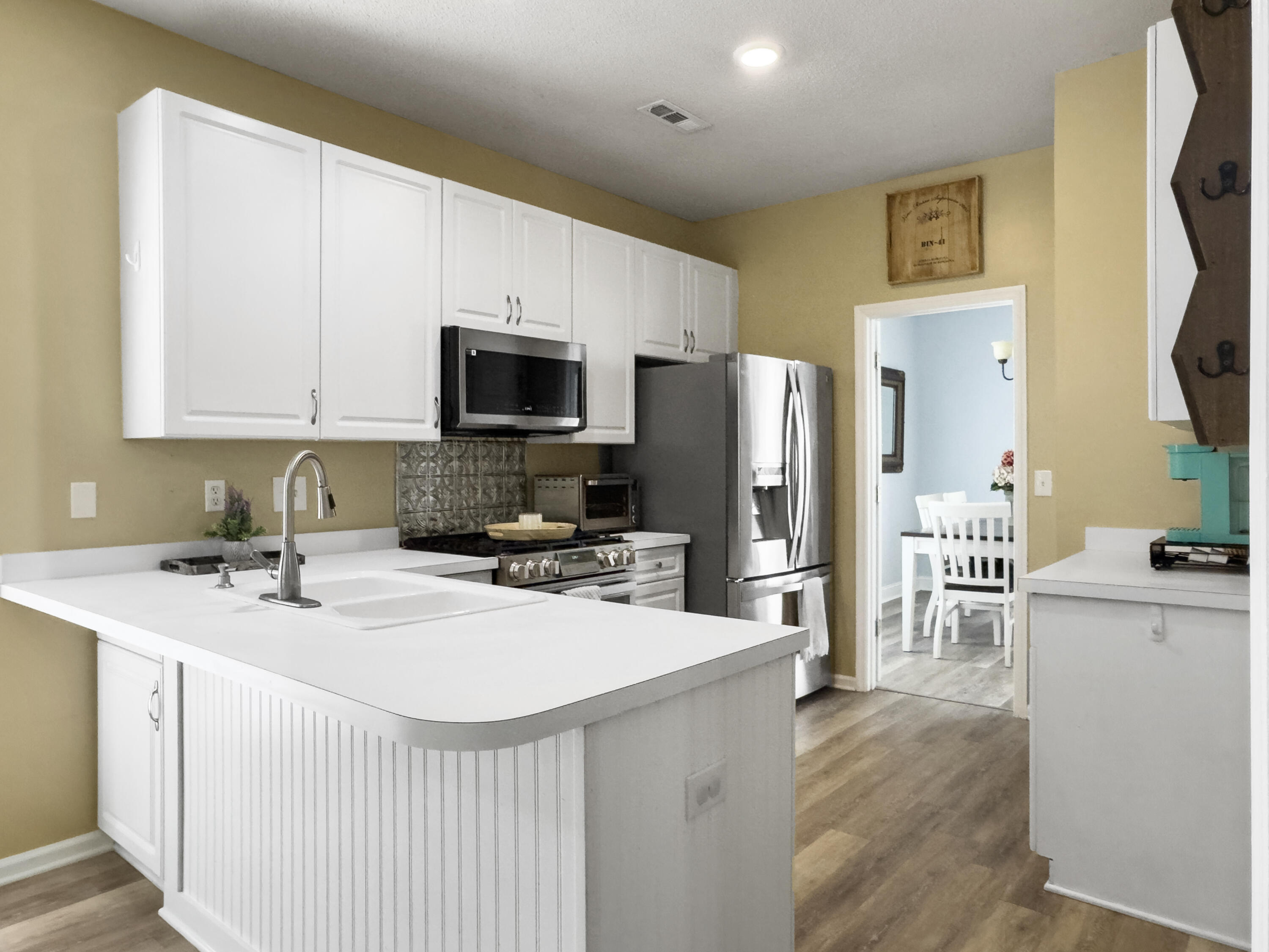 125 Stonehurst Drive