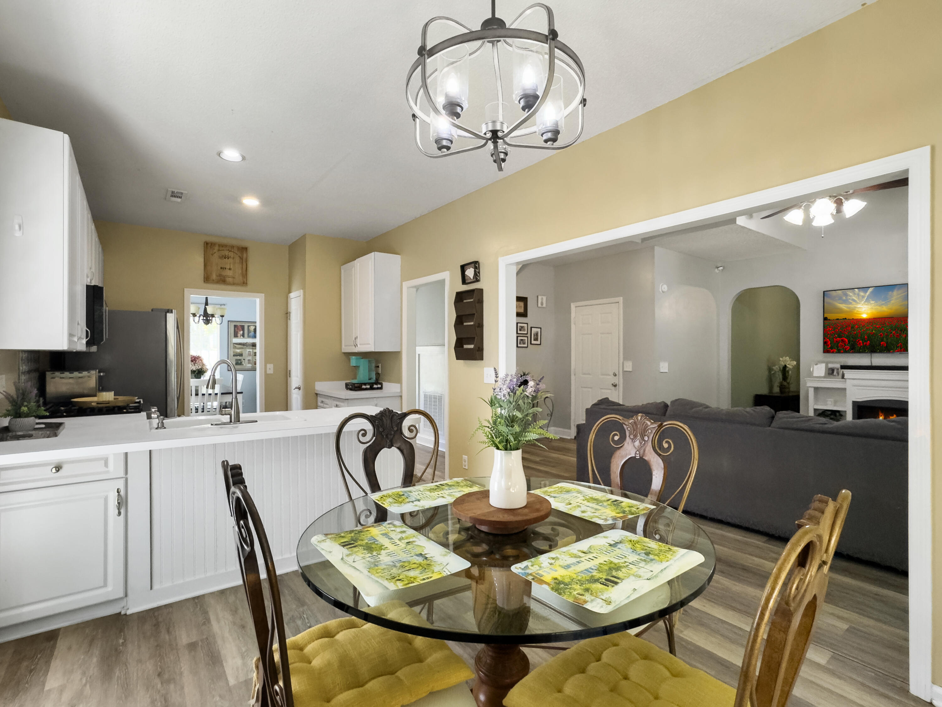 125 Stonehurst Drive