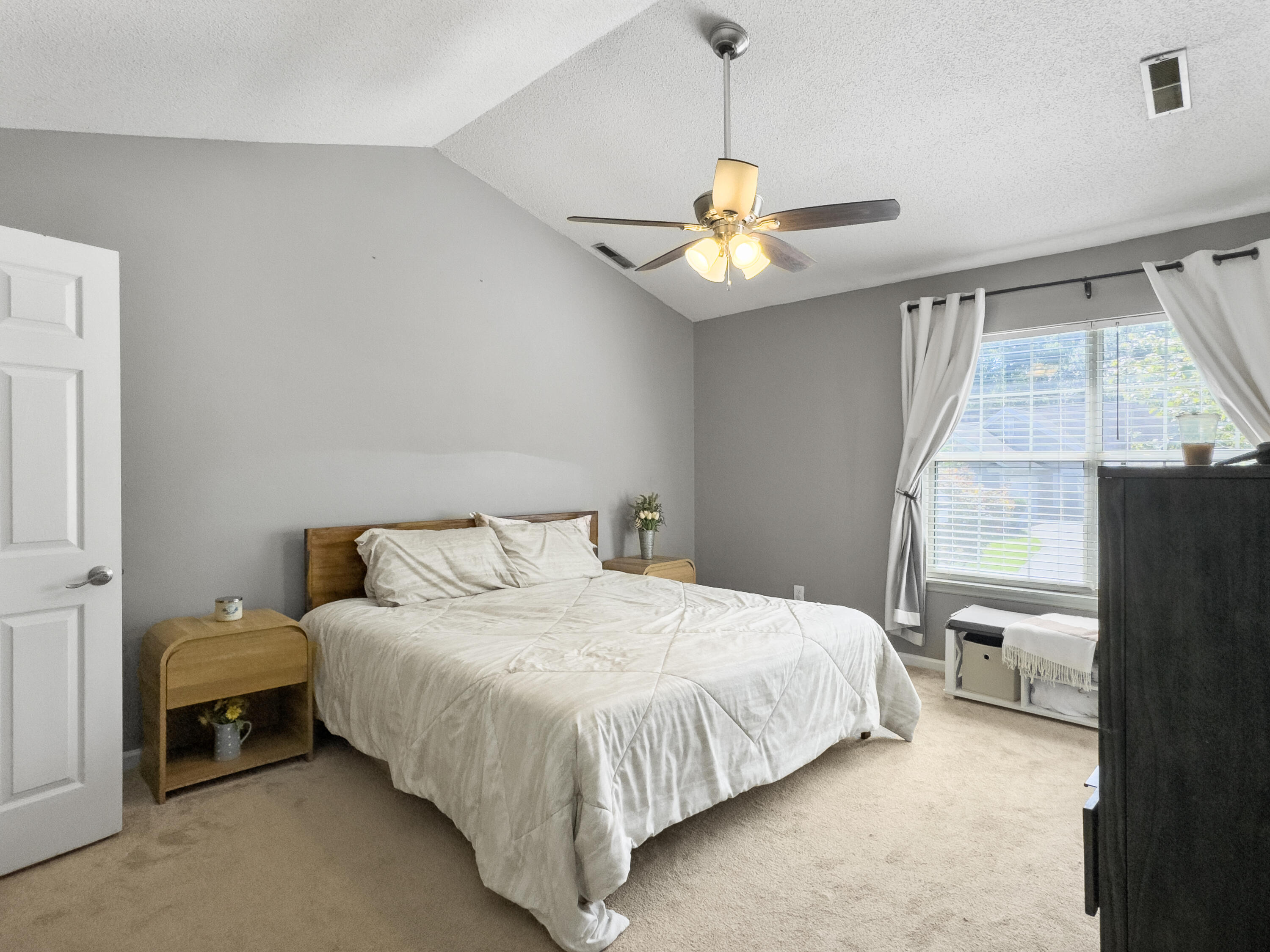 125 Stonehurst Drive