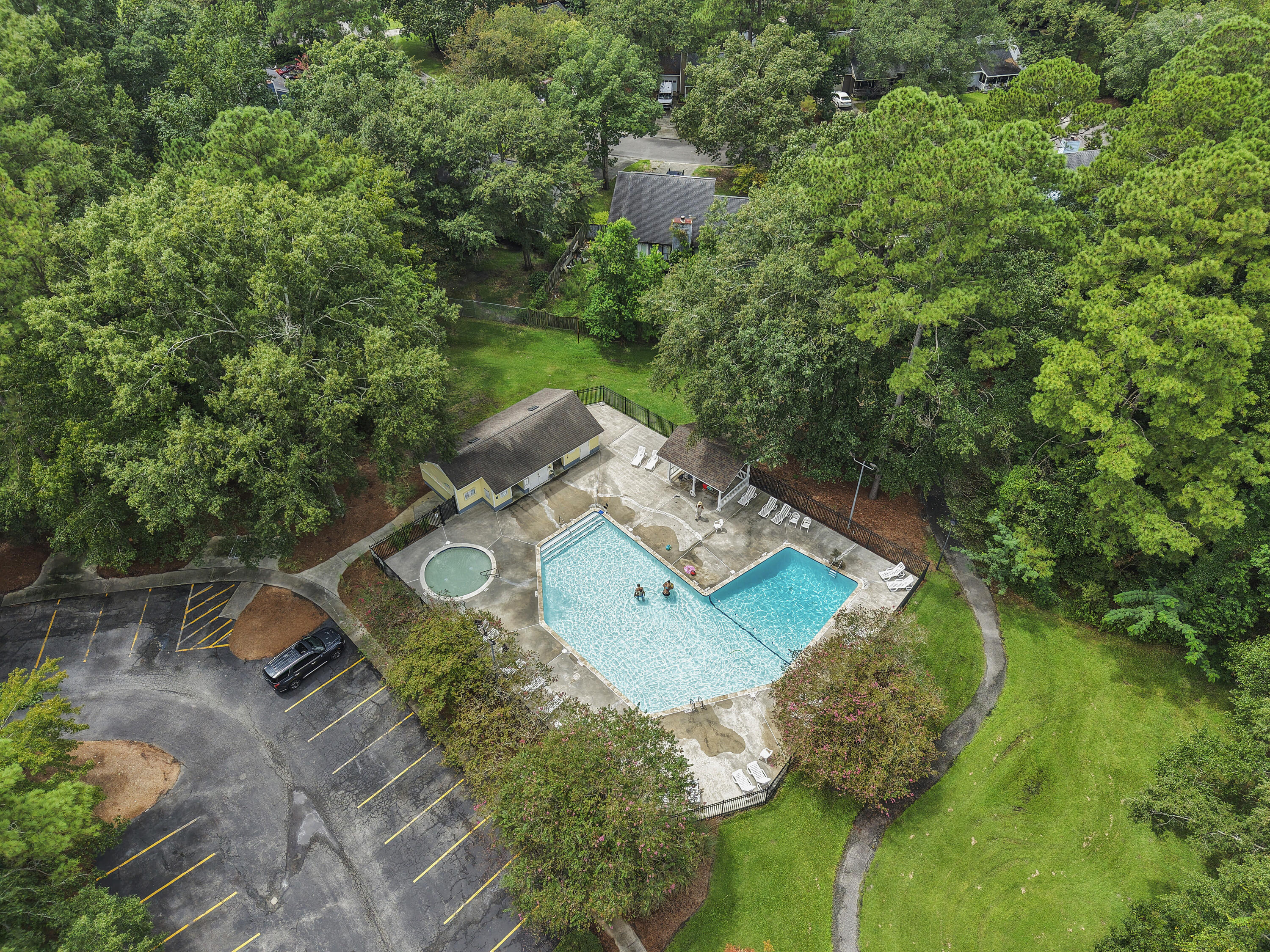 125 Stonehurst Drive