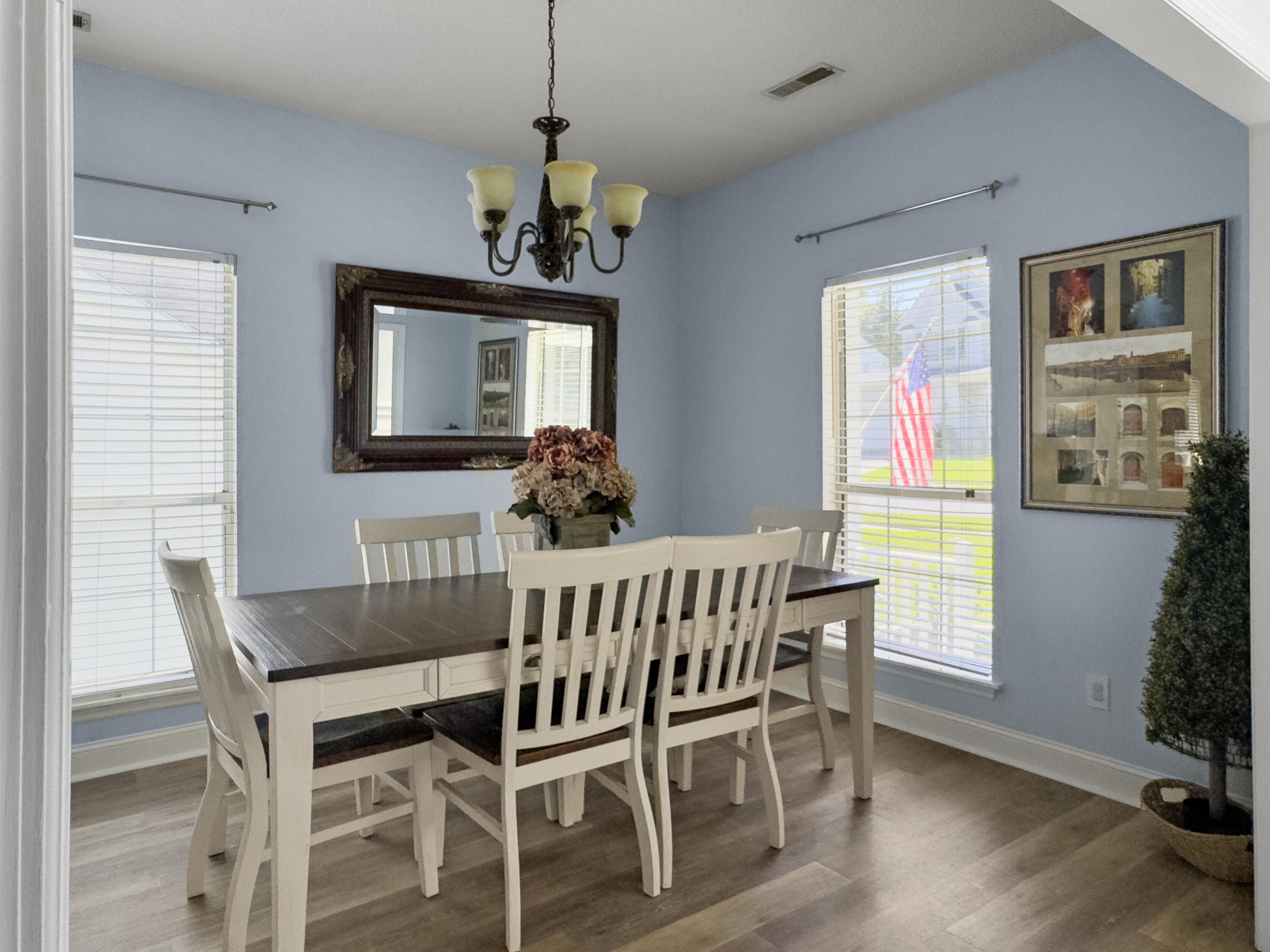 125 Stonehurst Drive