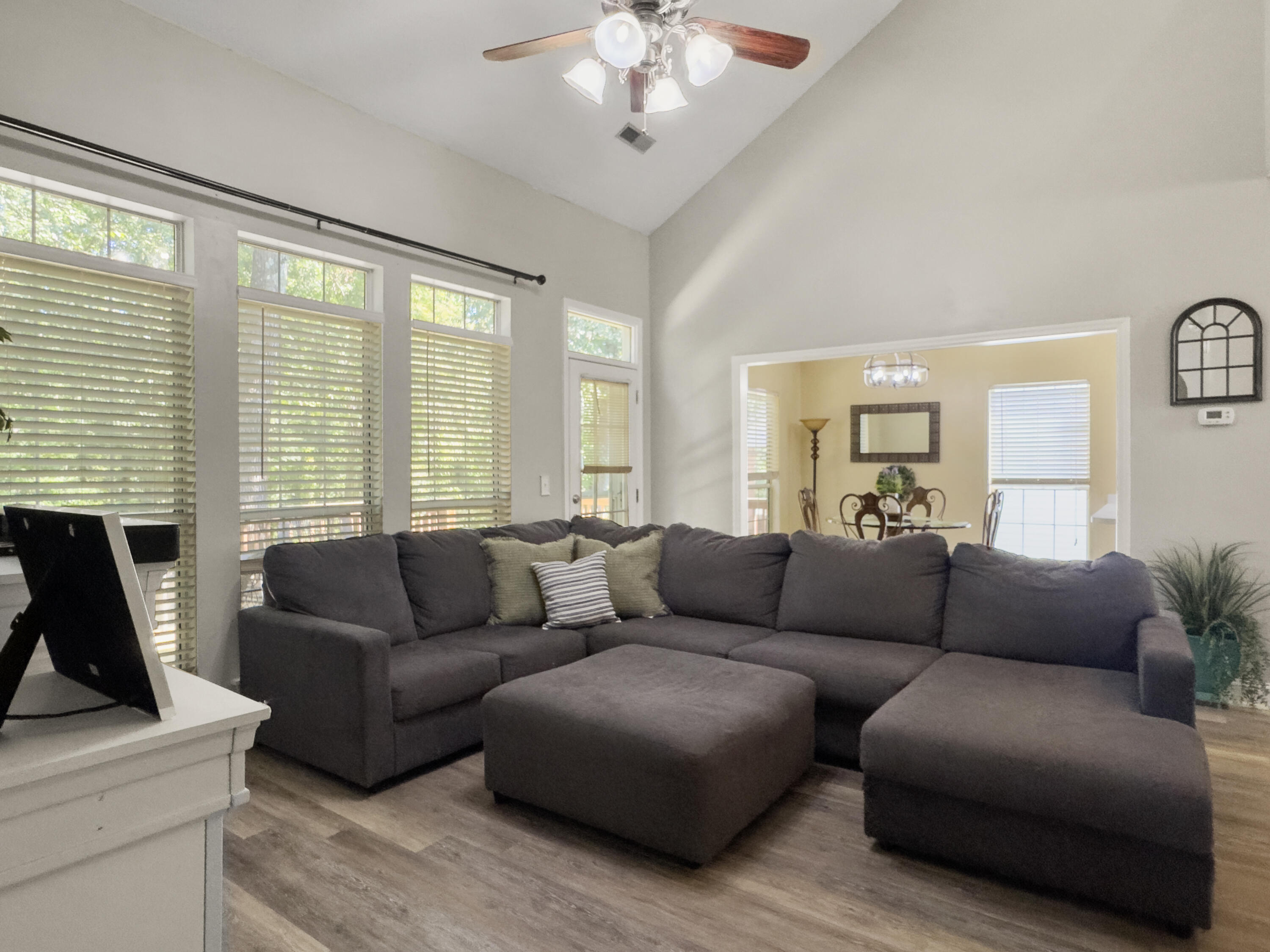 125 Stonehurst Drive