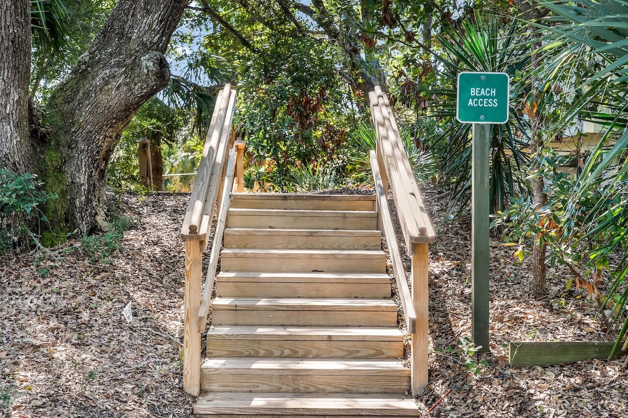 19 Sandcrab Court, Isle of Palms