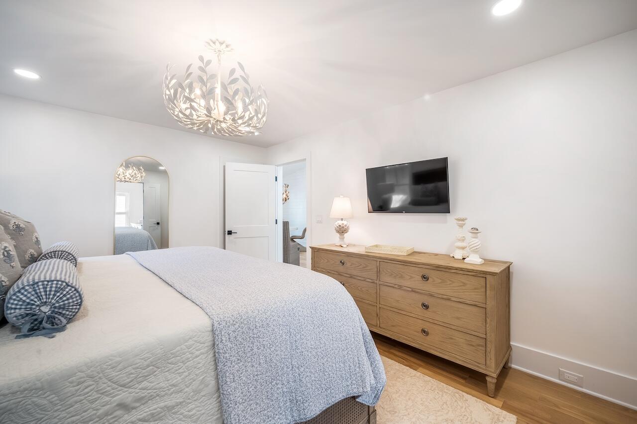 19 Sandcrab Court, Isle of Palms