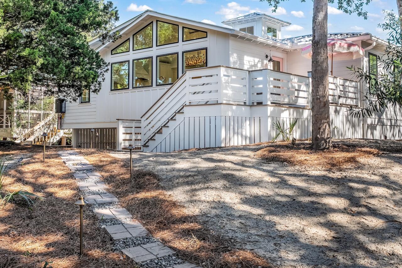 19 Sandcrab Court, Isle of Palms