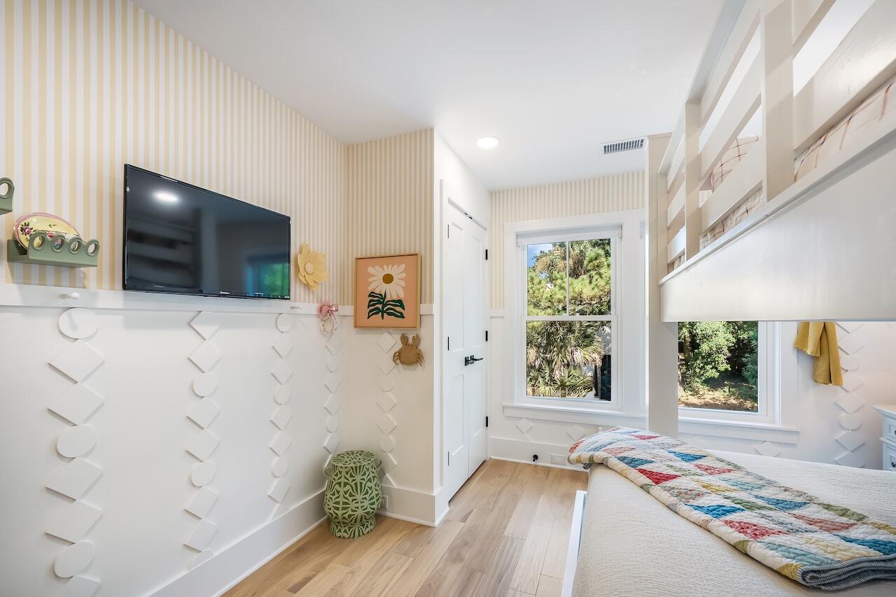 19 Sandcrab Court, Isle of Palms