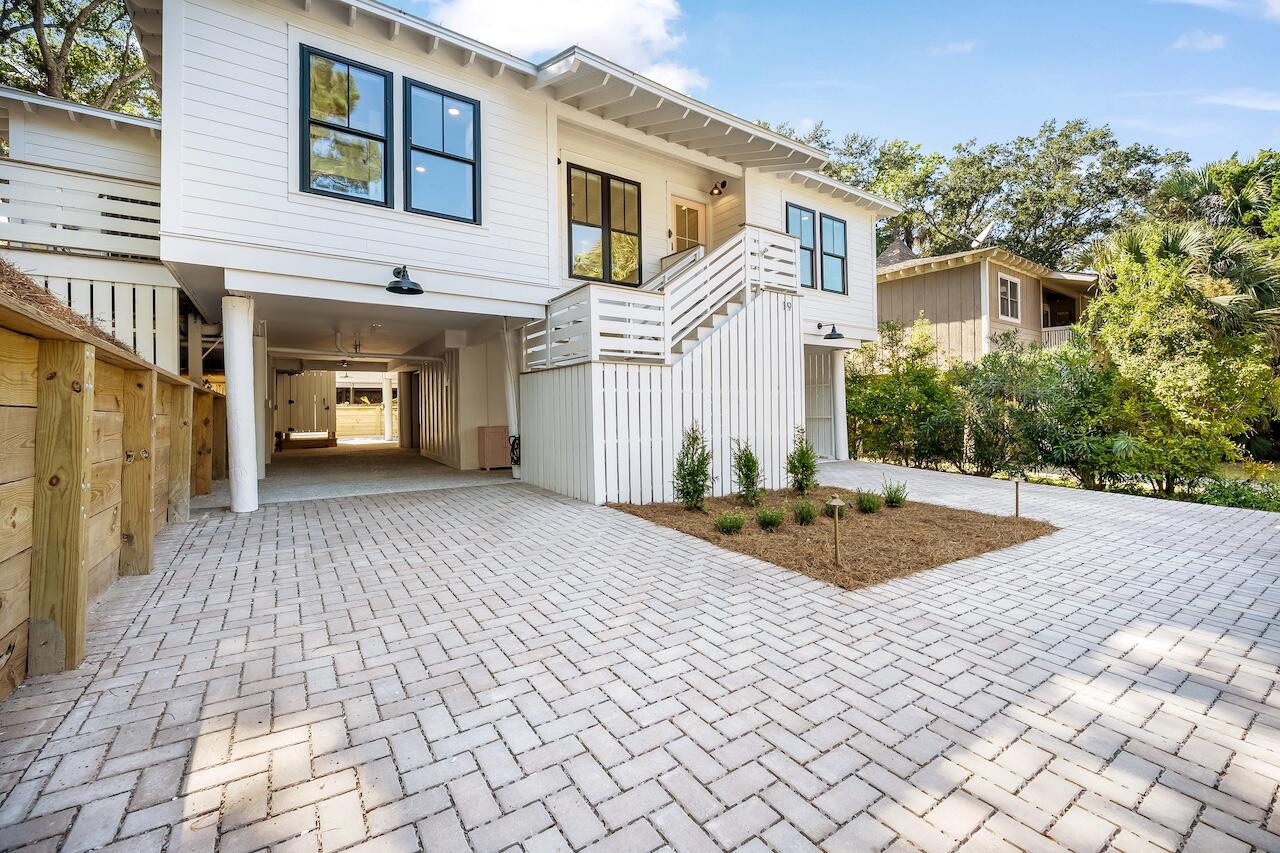 19 Sandcrab Court, Isle of Palms
