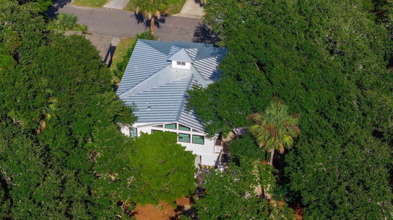 19 Sandcrab Court, Isle of Palms