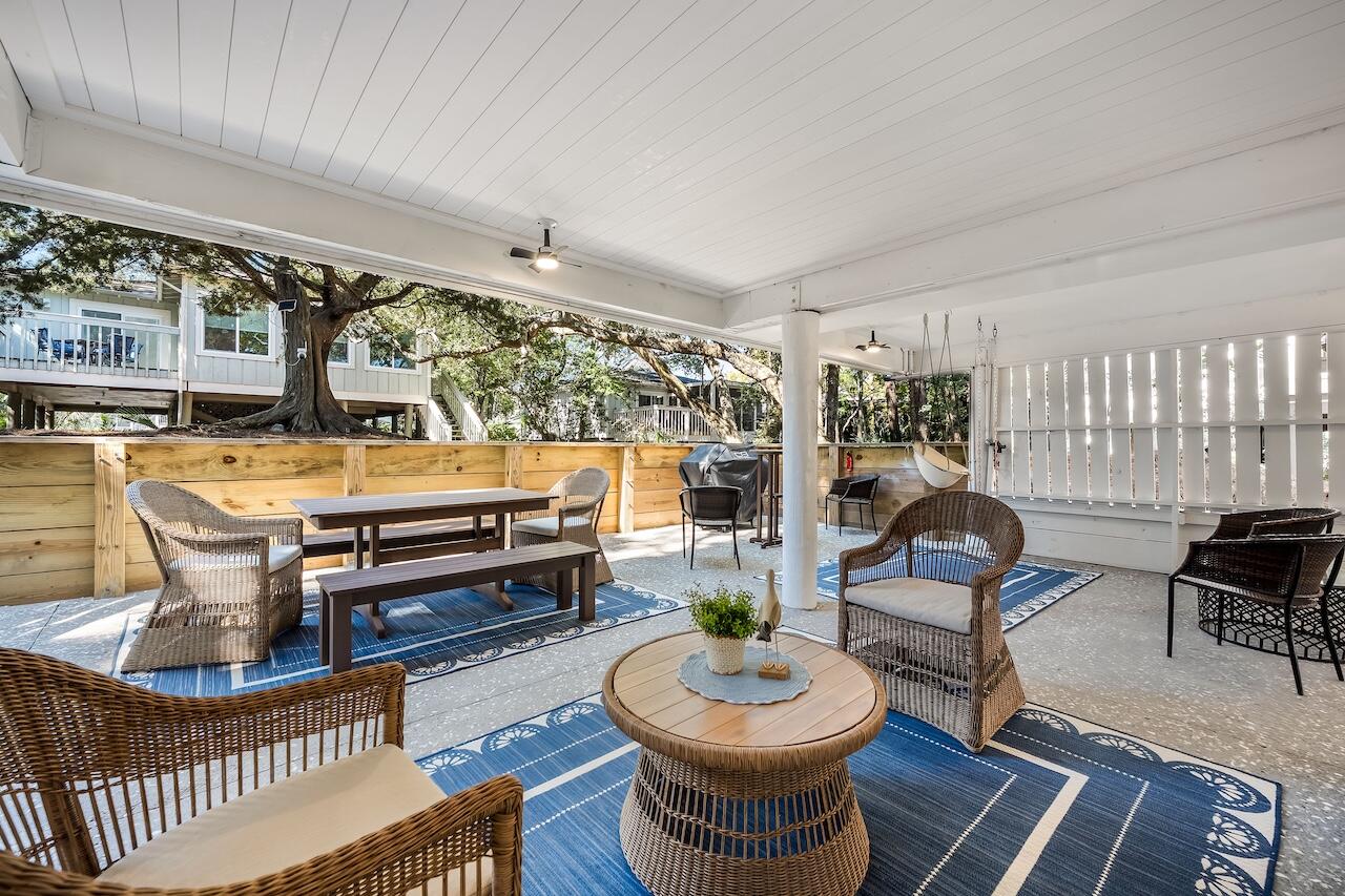 19 Sandcrab Court, Isle of Palms