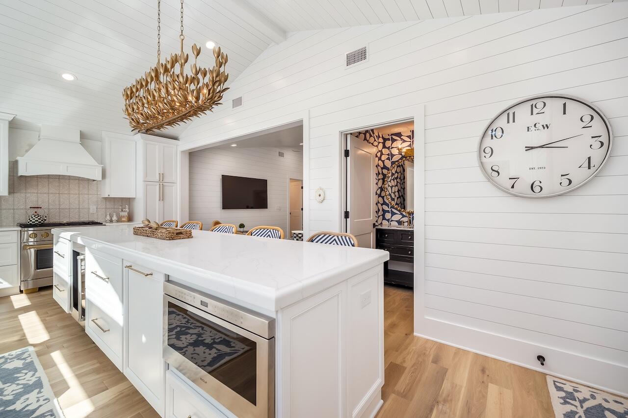 19 Sandcrab Court, Isle of Palms