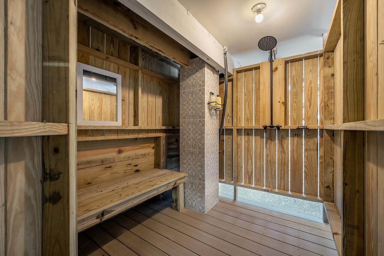 19 Sandcrab Court, Isle of Palms