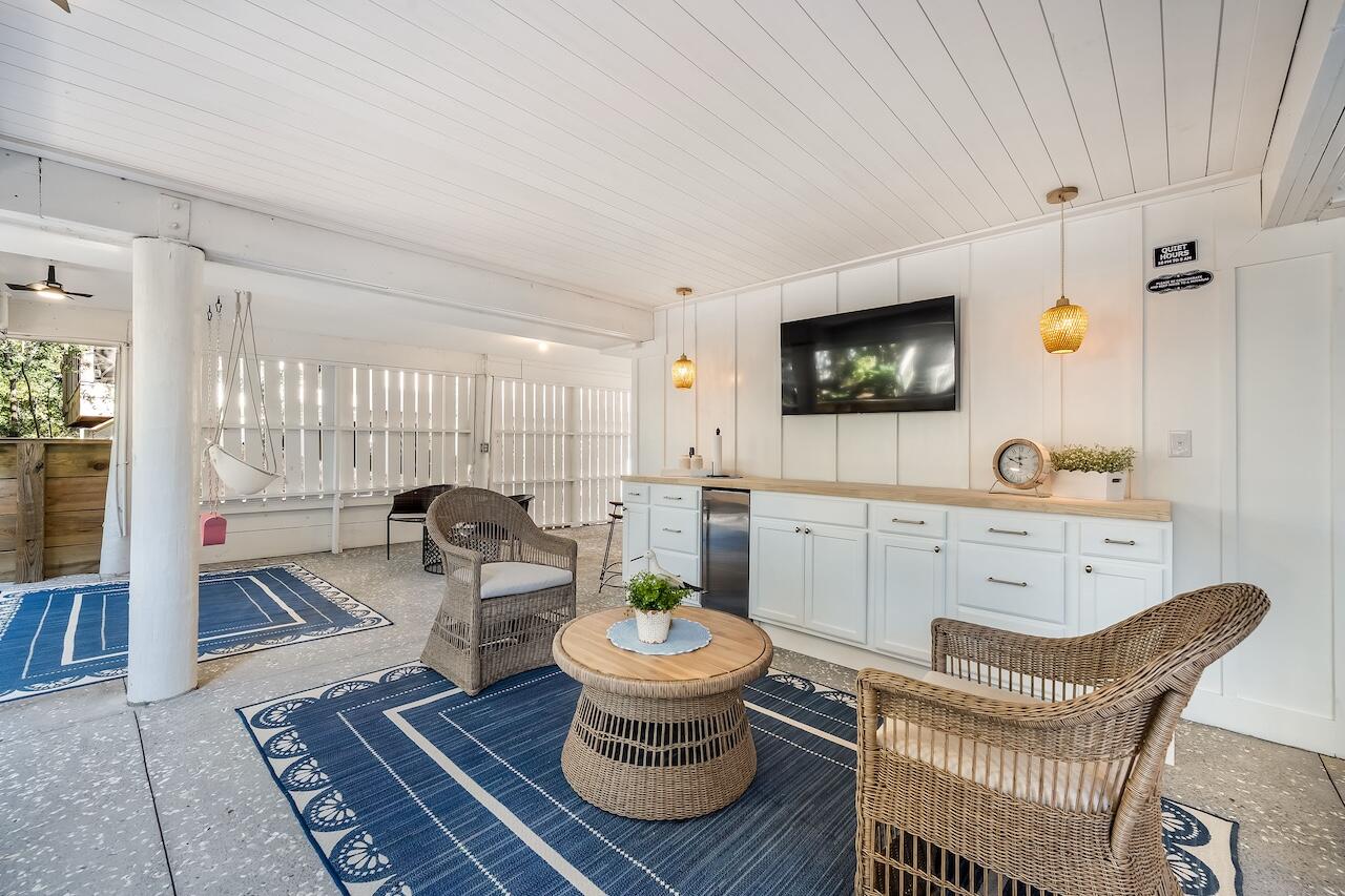 19 Sandcrab Court, Isle of Palms