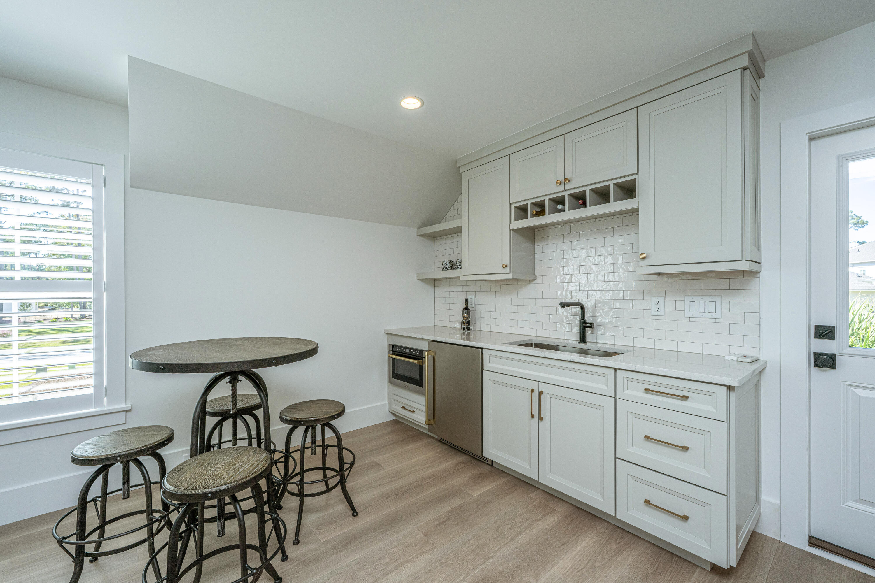 3860 Summerton Street