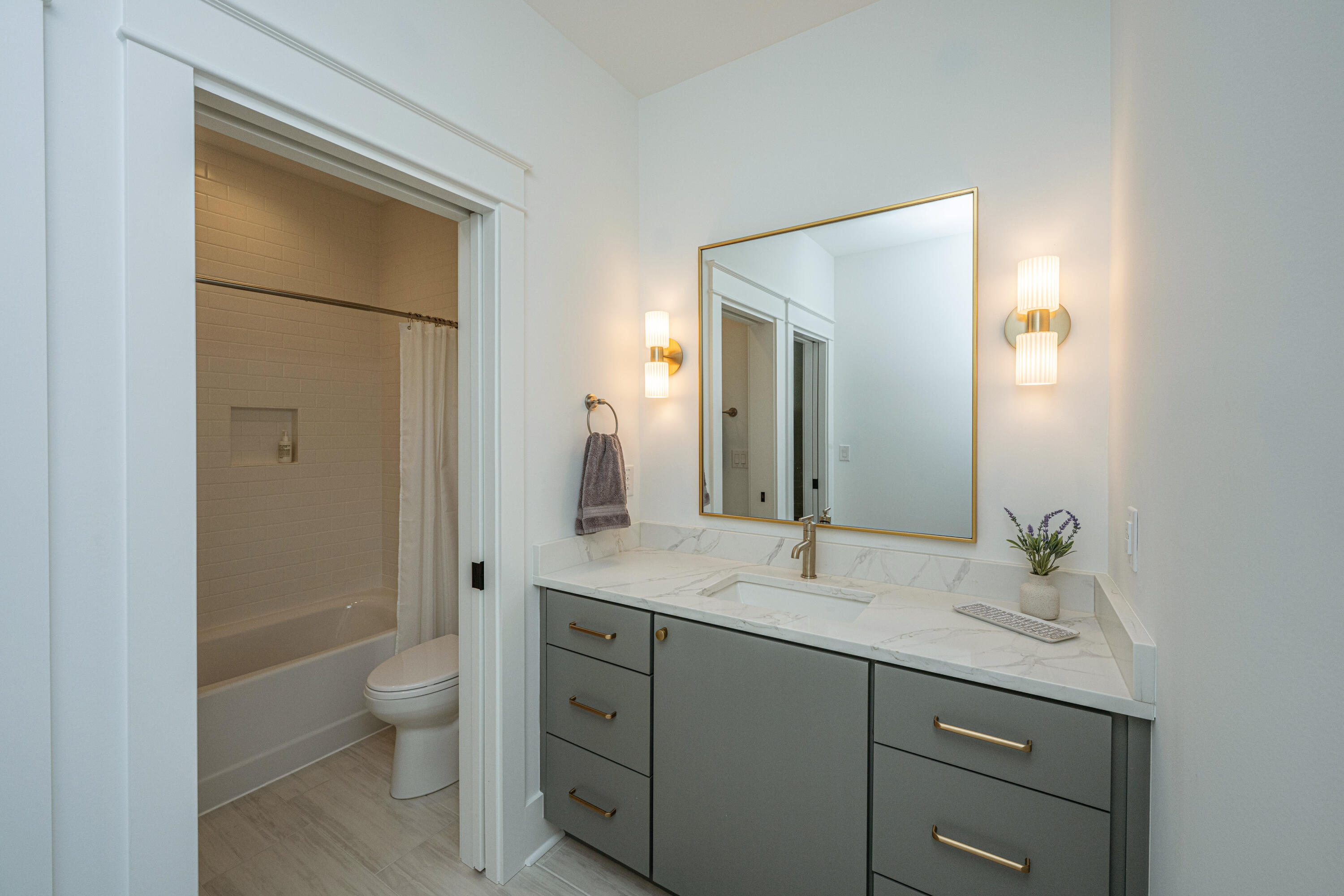 3860 Summerton Street