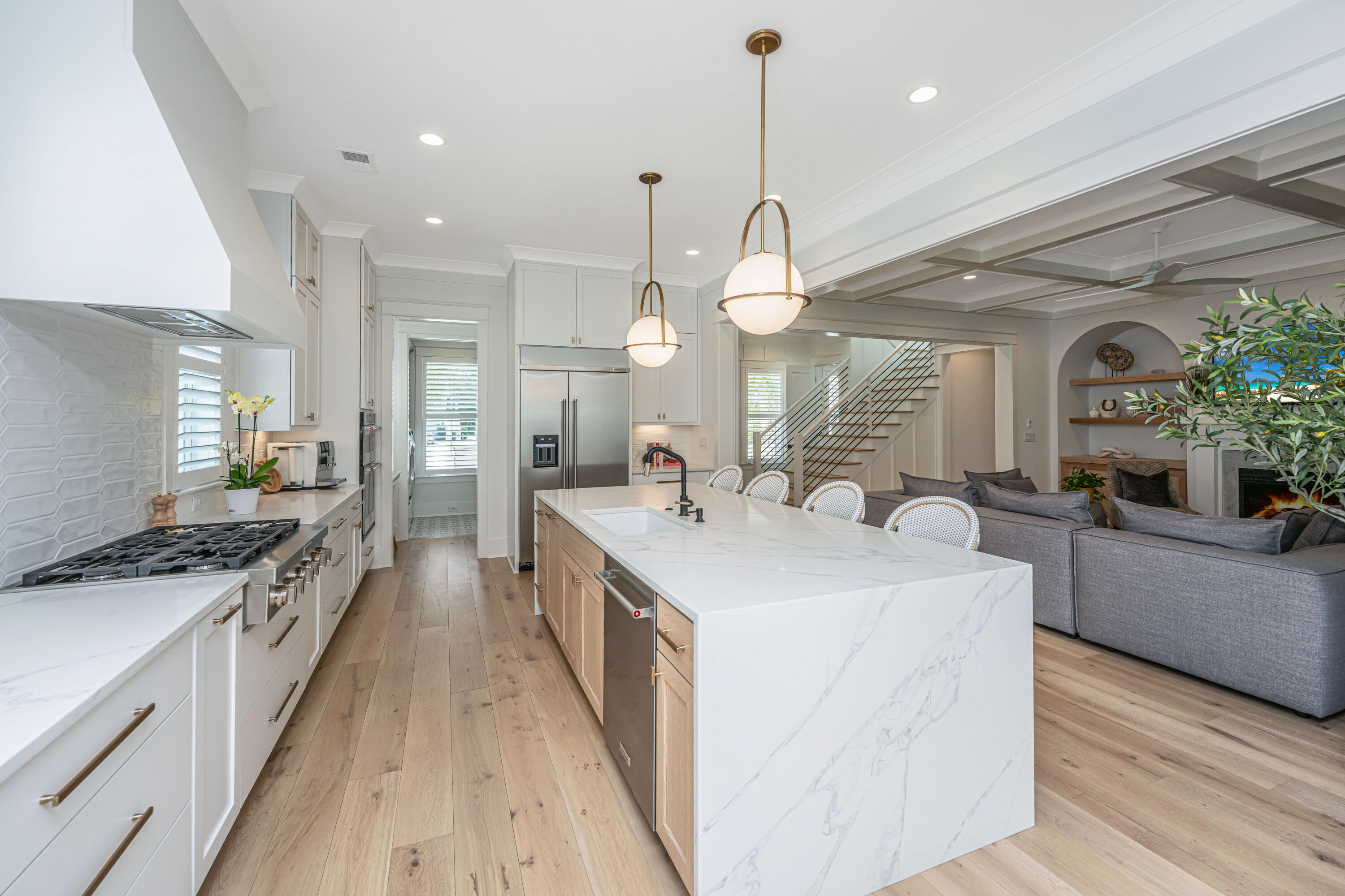 3860 Summerton Street