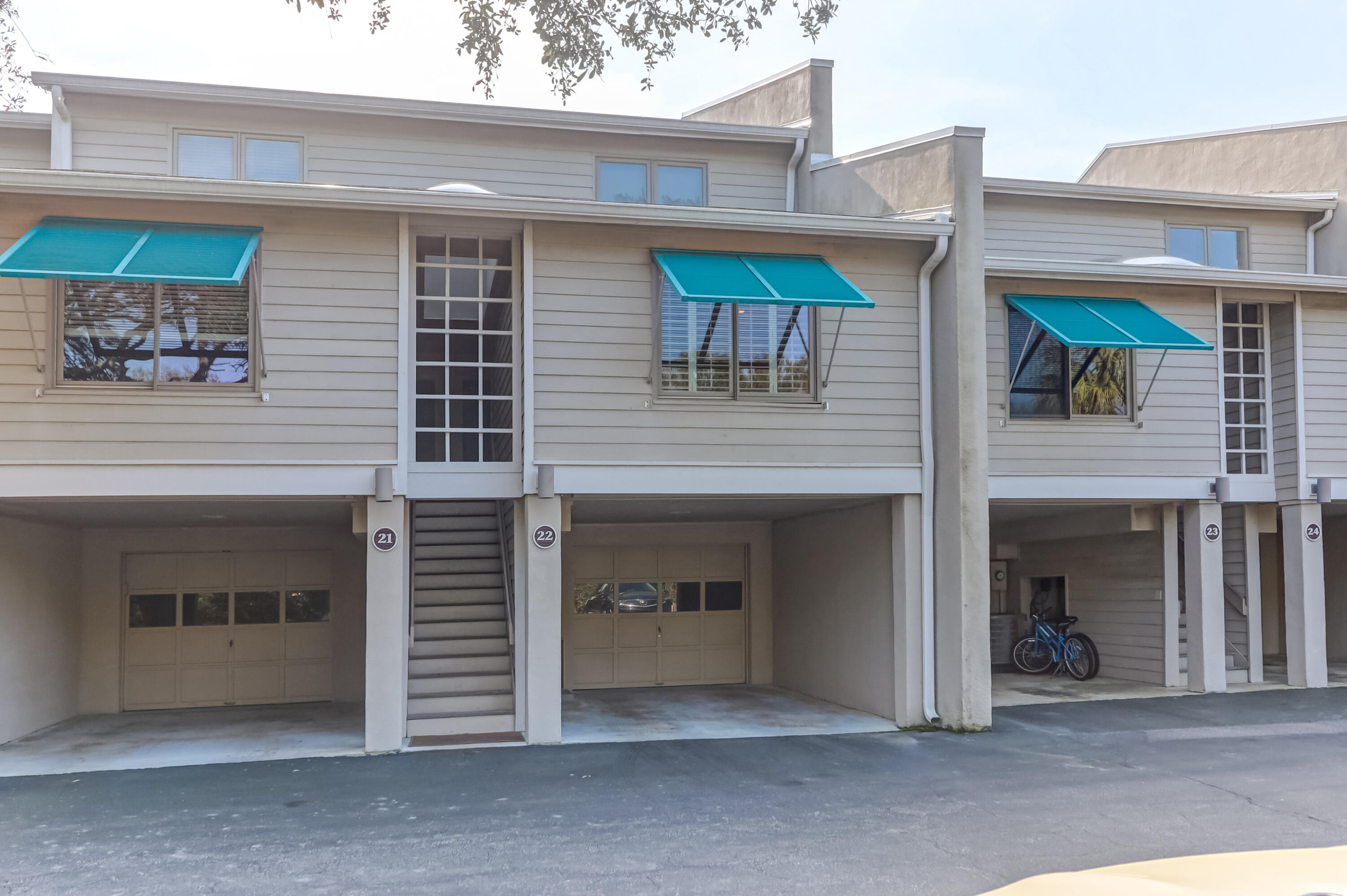 22 Beach Club Villas # 22