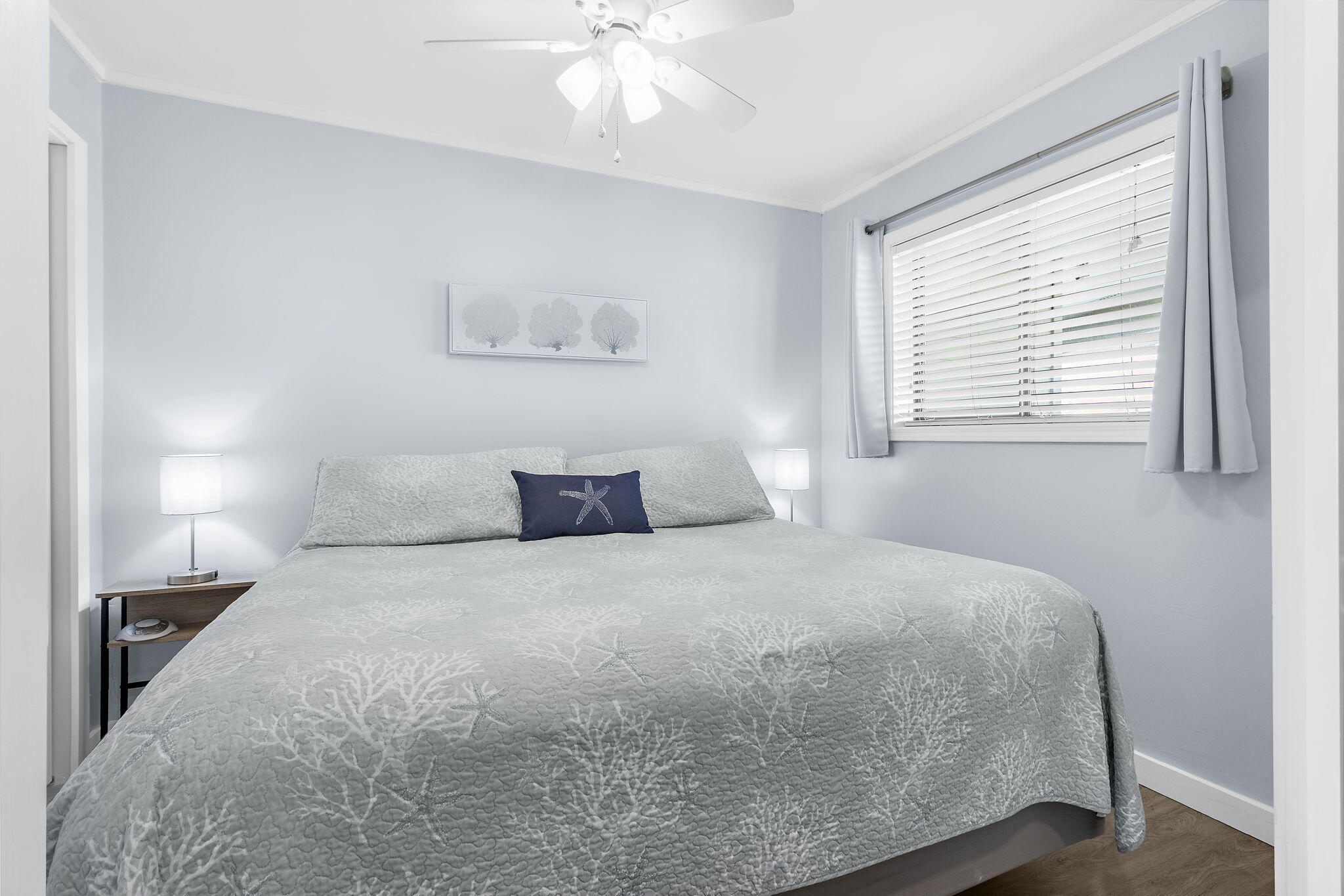 1300 Ocean Boulevard # 305