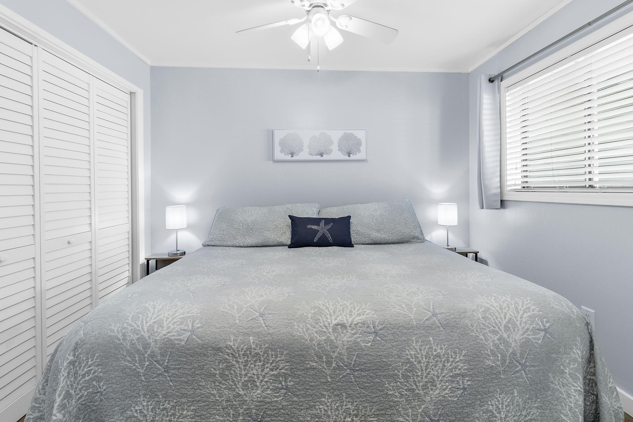 1300 Ocean Boulevard # 305