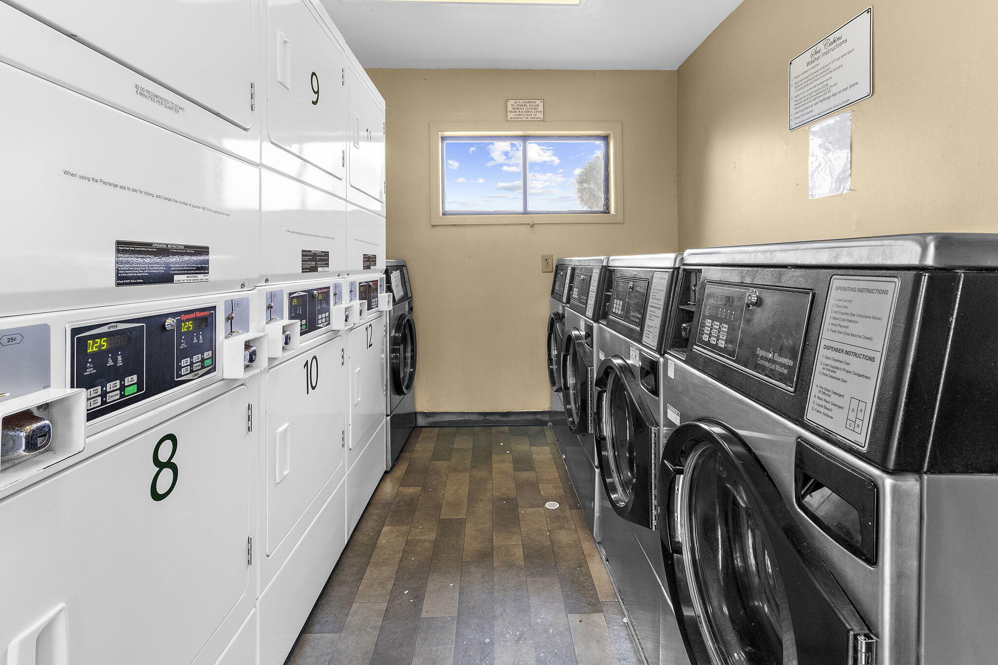 1300 Ocean Boulevard # 305