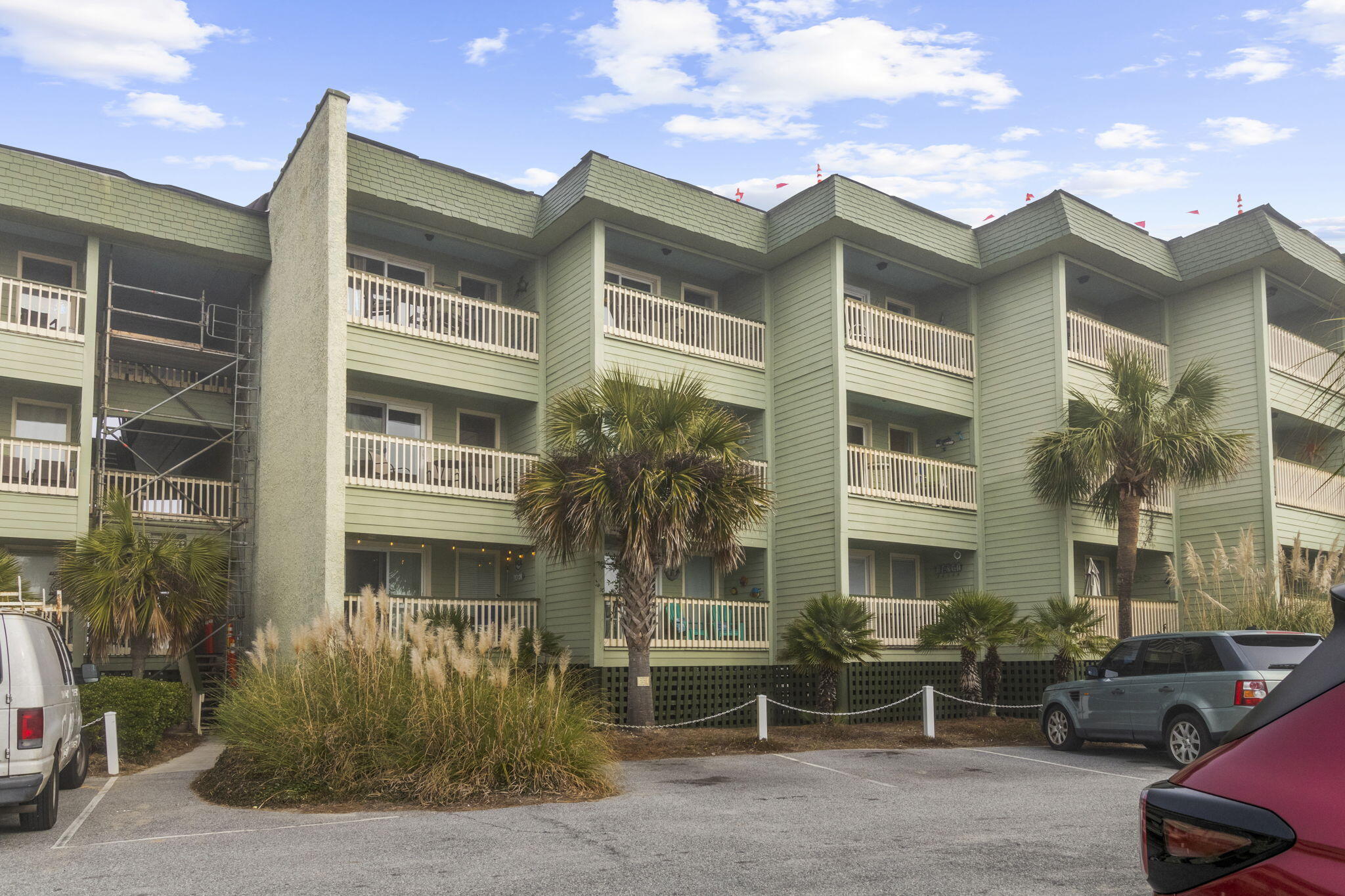 1300 Ocean Boulevard # 305
