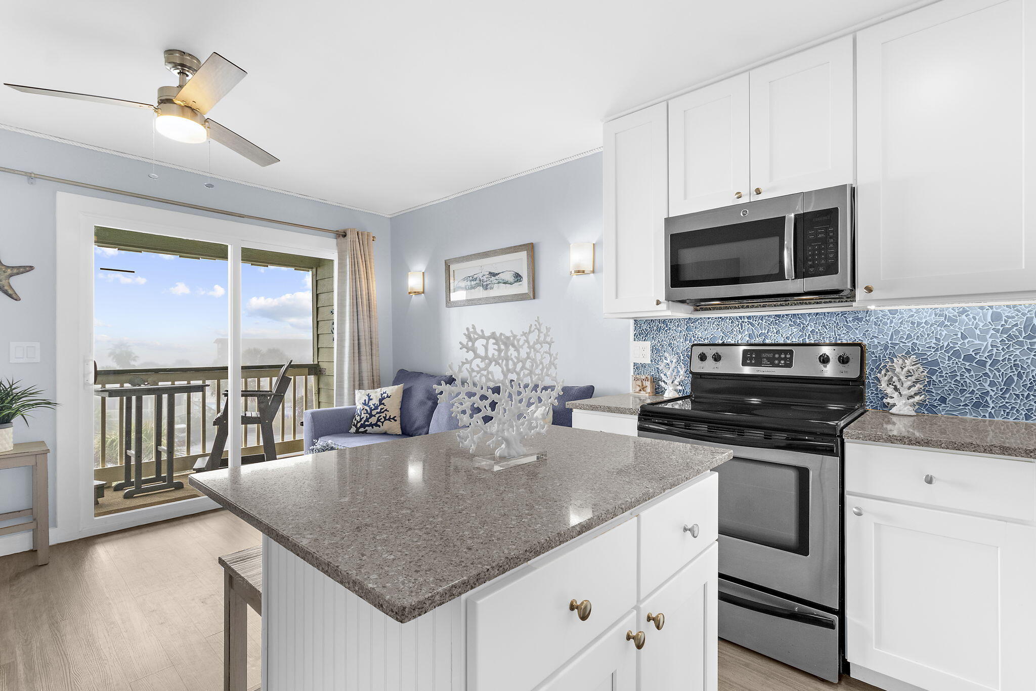 1300 Ocean Boulevard # 305