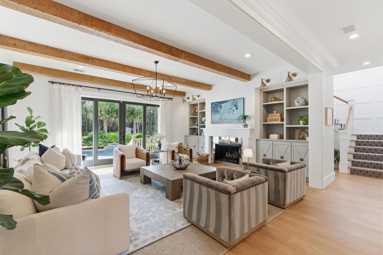 1334 Old Rosebud Trail