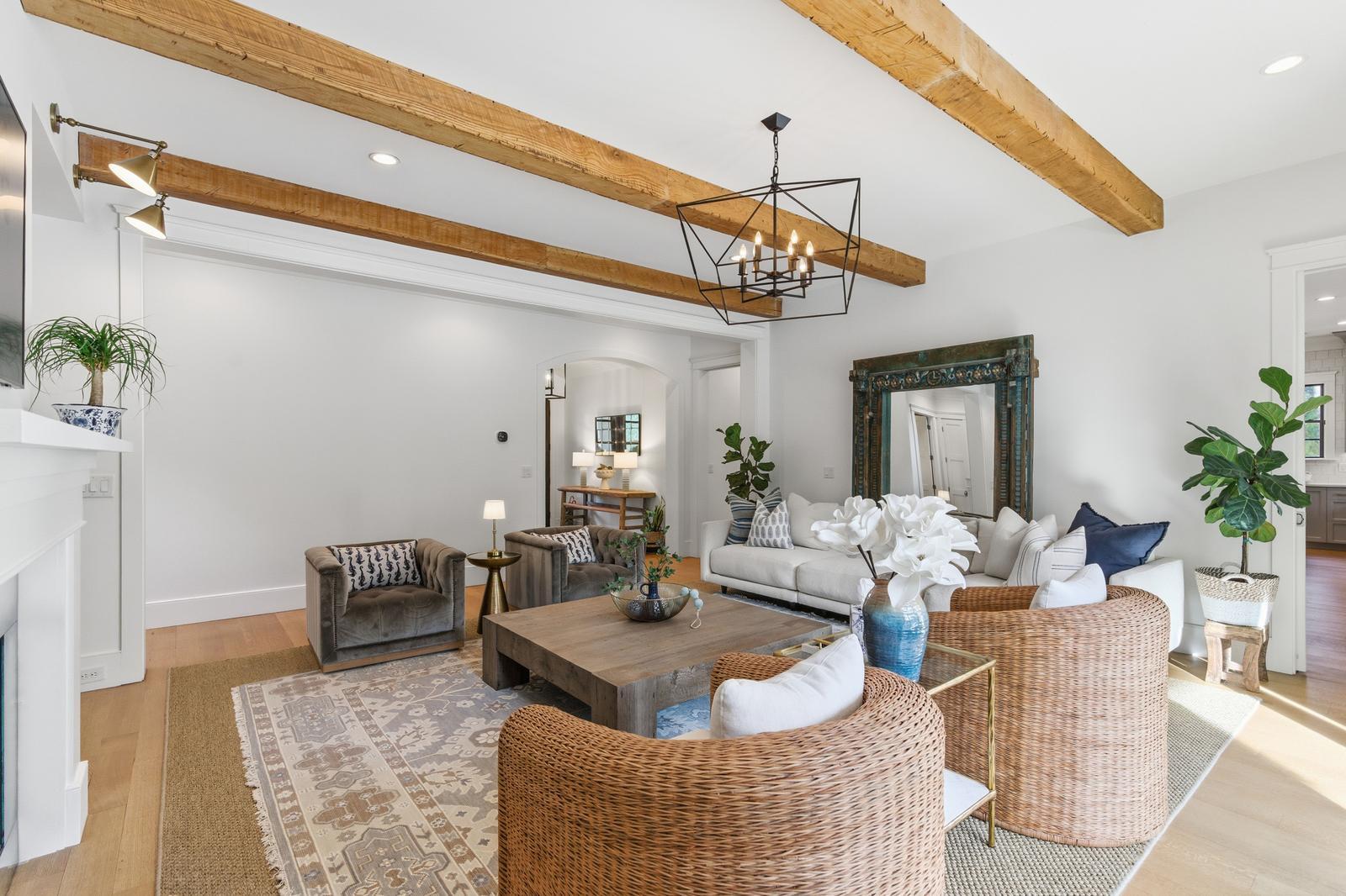 1334 Old Rosebud Trail