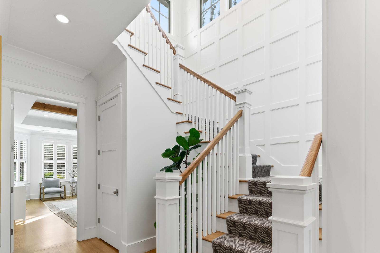 1334 Old Rosebud Trail